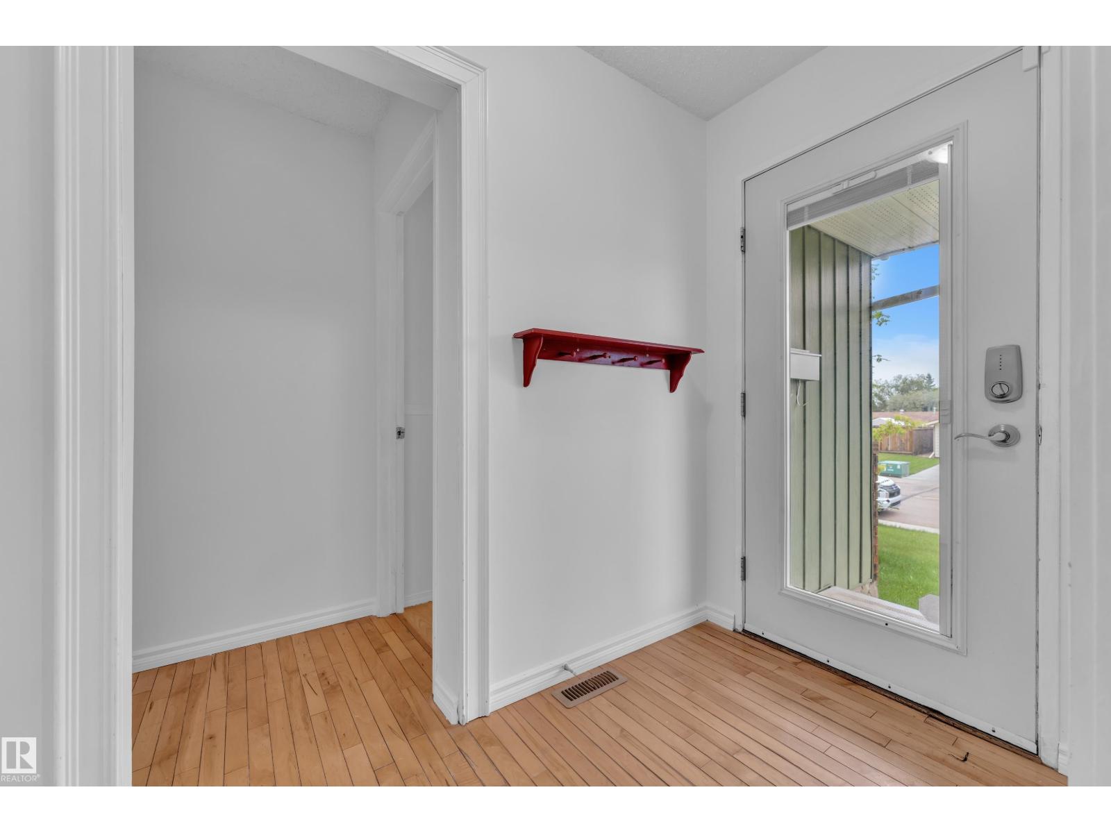 47 Galloway Drive Property Photo 6