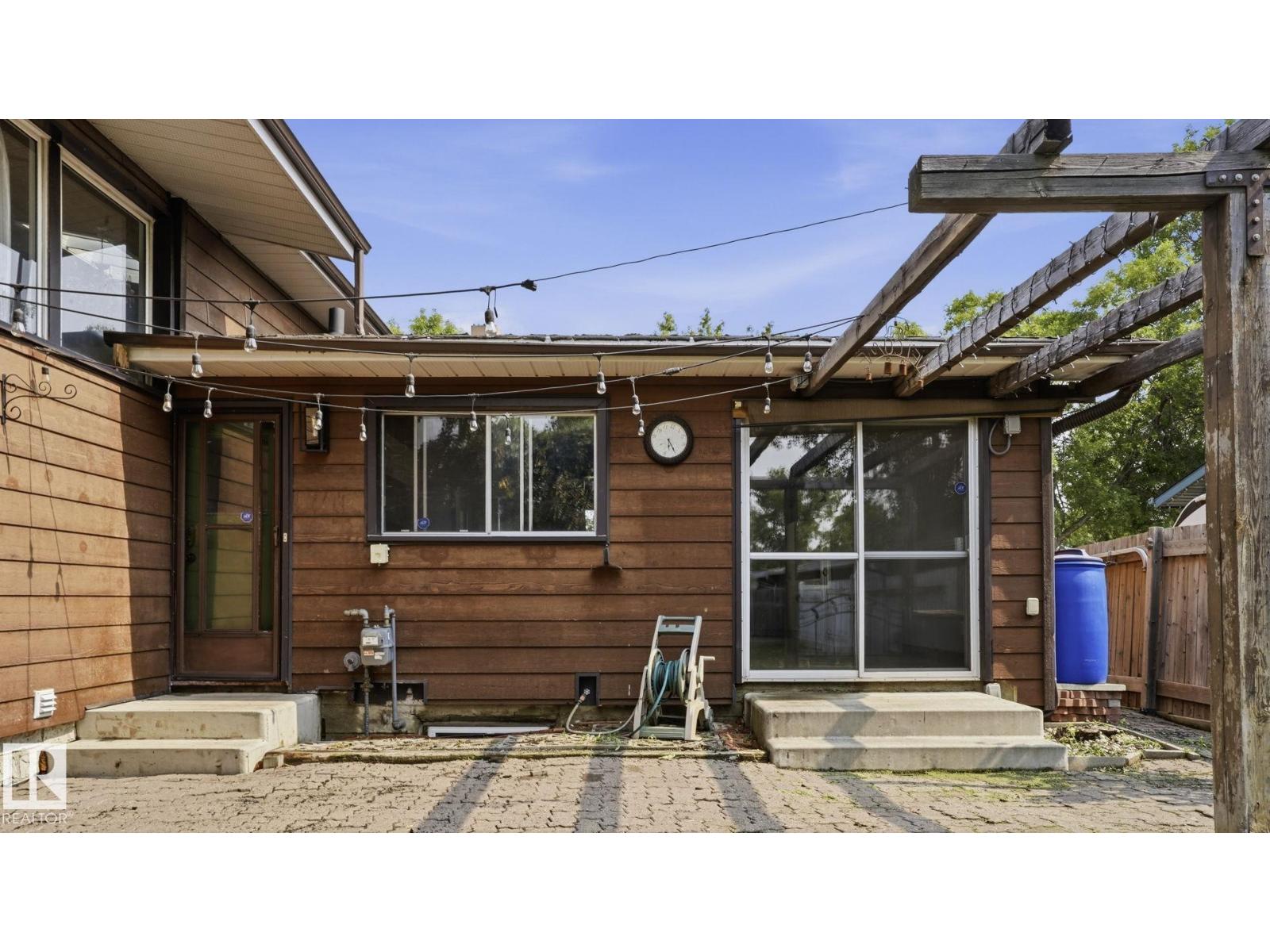 9216 93 St Property Photo 41