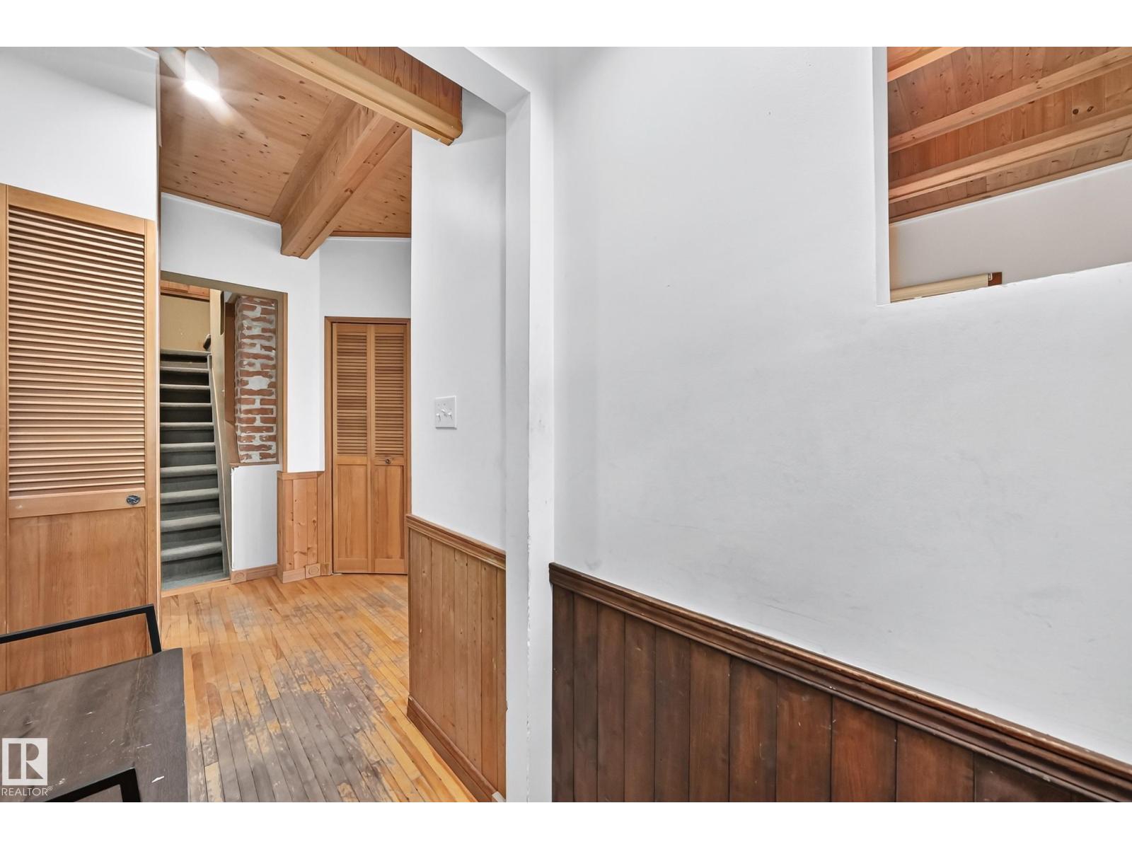 11419 126 St Nw Property Photo 5