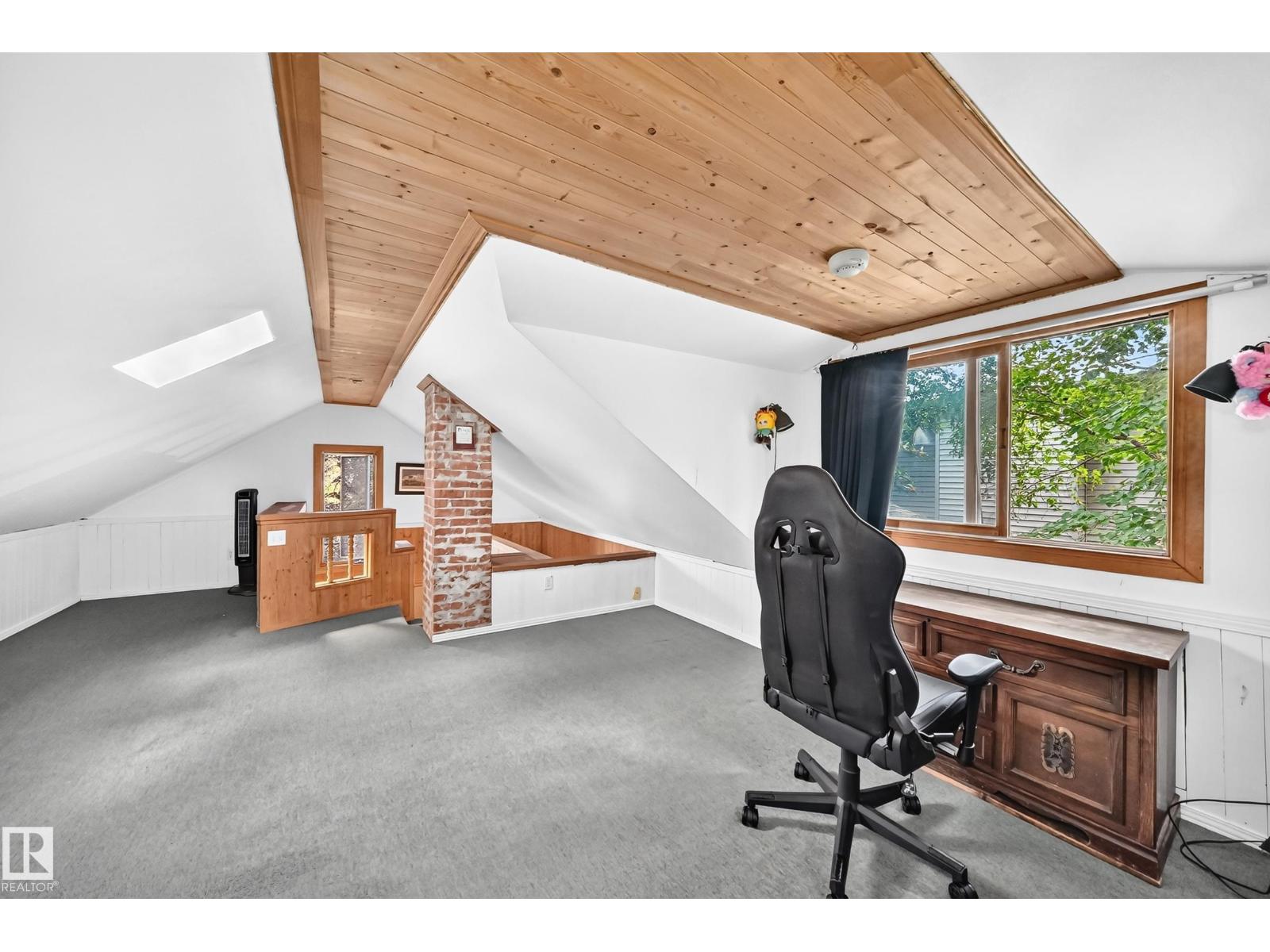 11419 126 St Nw Property Photo 32