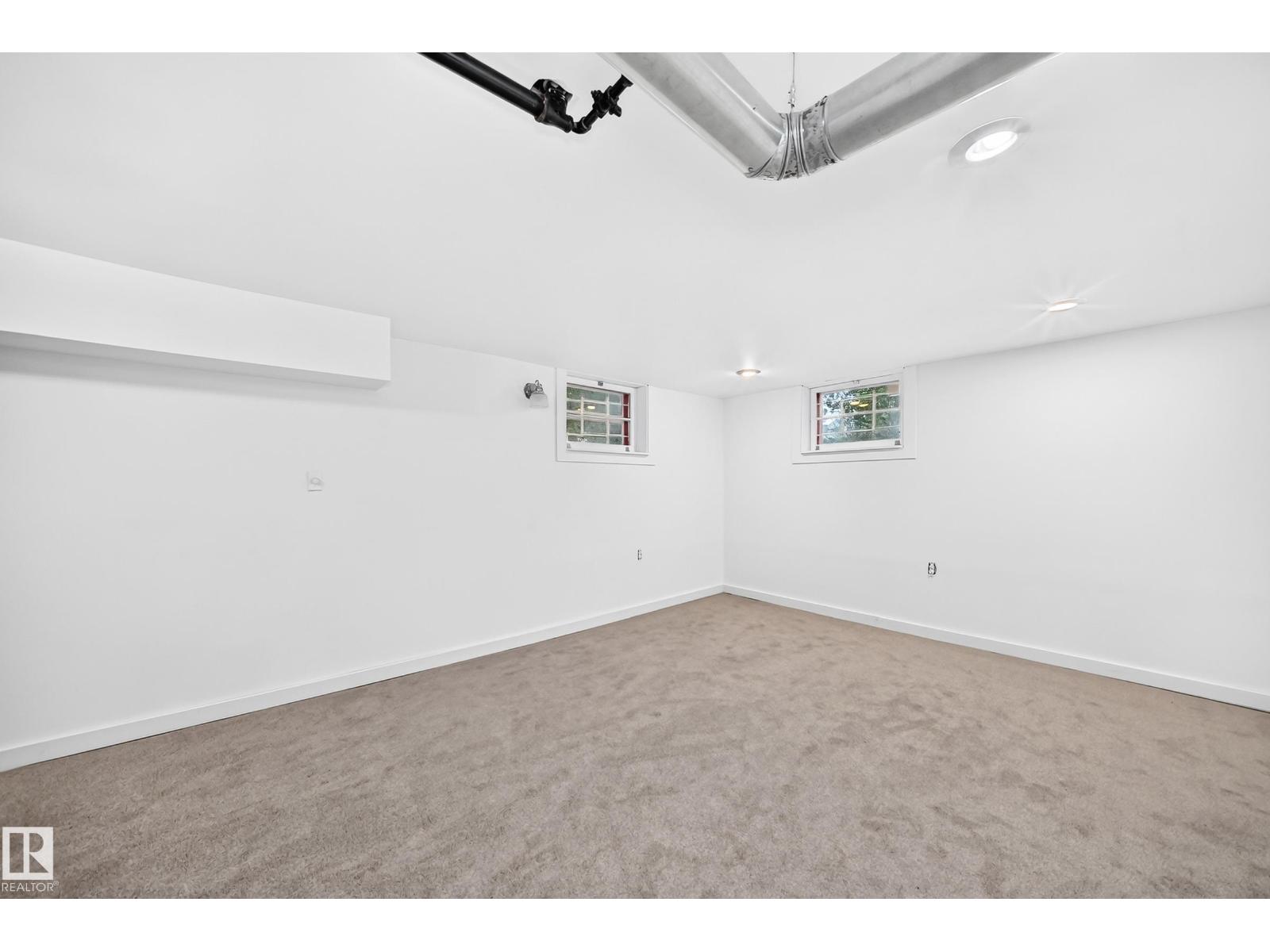 11419 126 St Nw Property Photo 33
