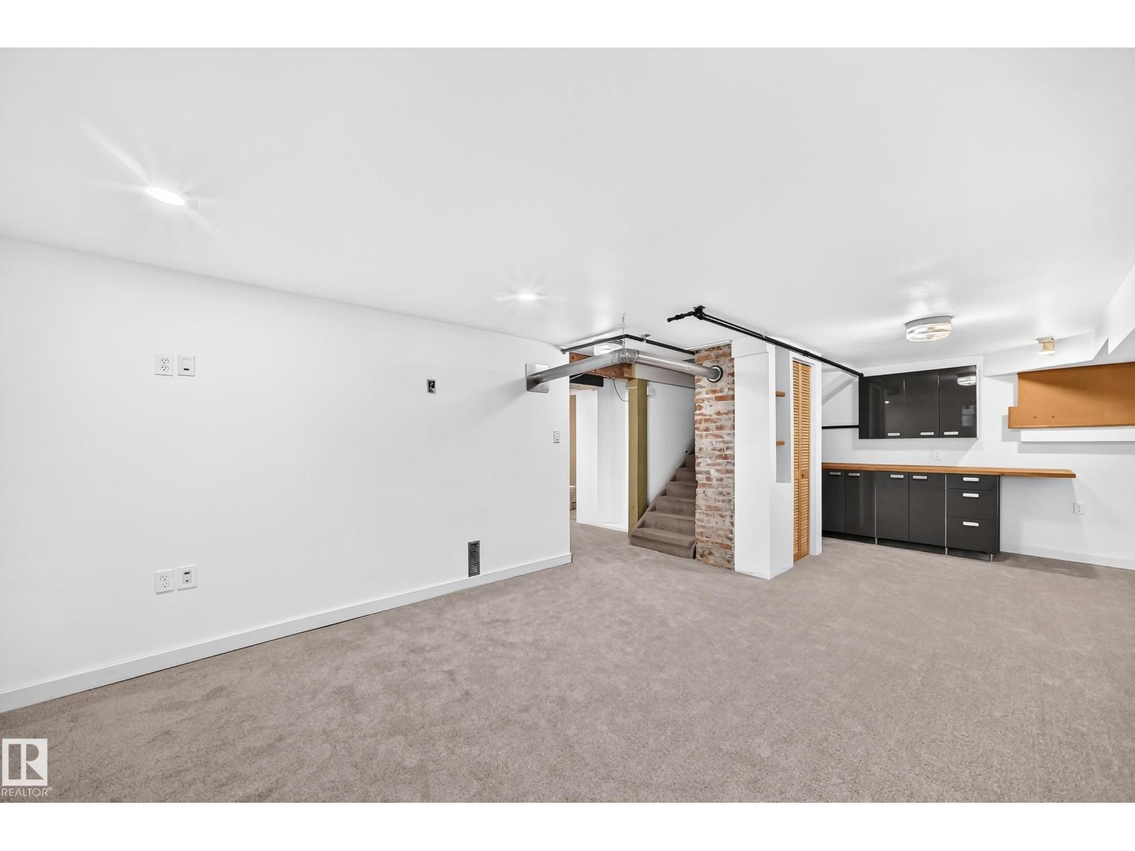 11419 126 St Nw Property Photo 35