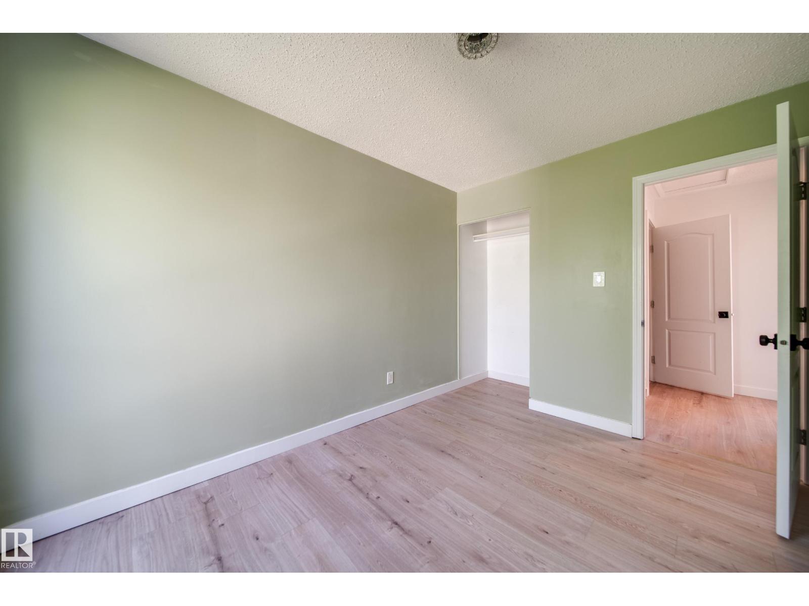 238 Grandin Vg Property Photo 22
