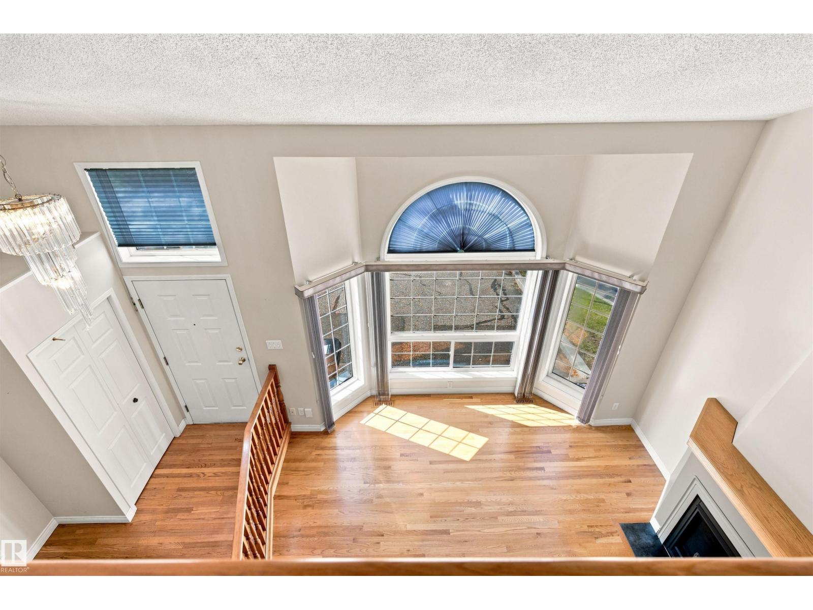 #1 3311 58 St Nw Property Photo 23