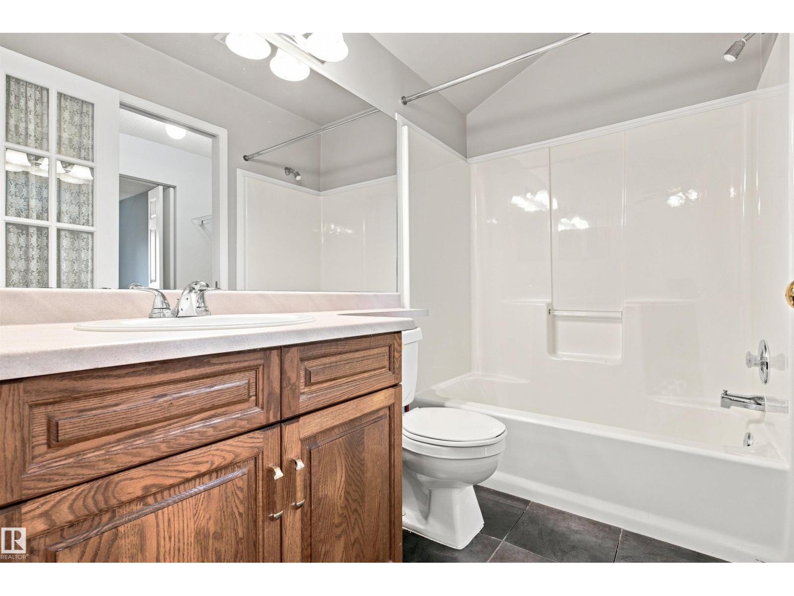 #1 3311 58 St Nw Property Photo 30