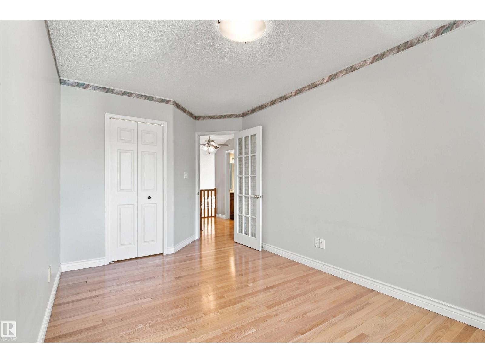 #1 3311 58 St Nw Property Photo 32