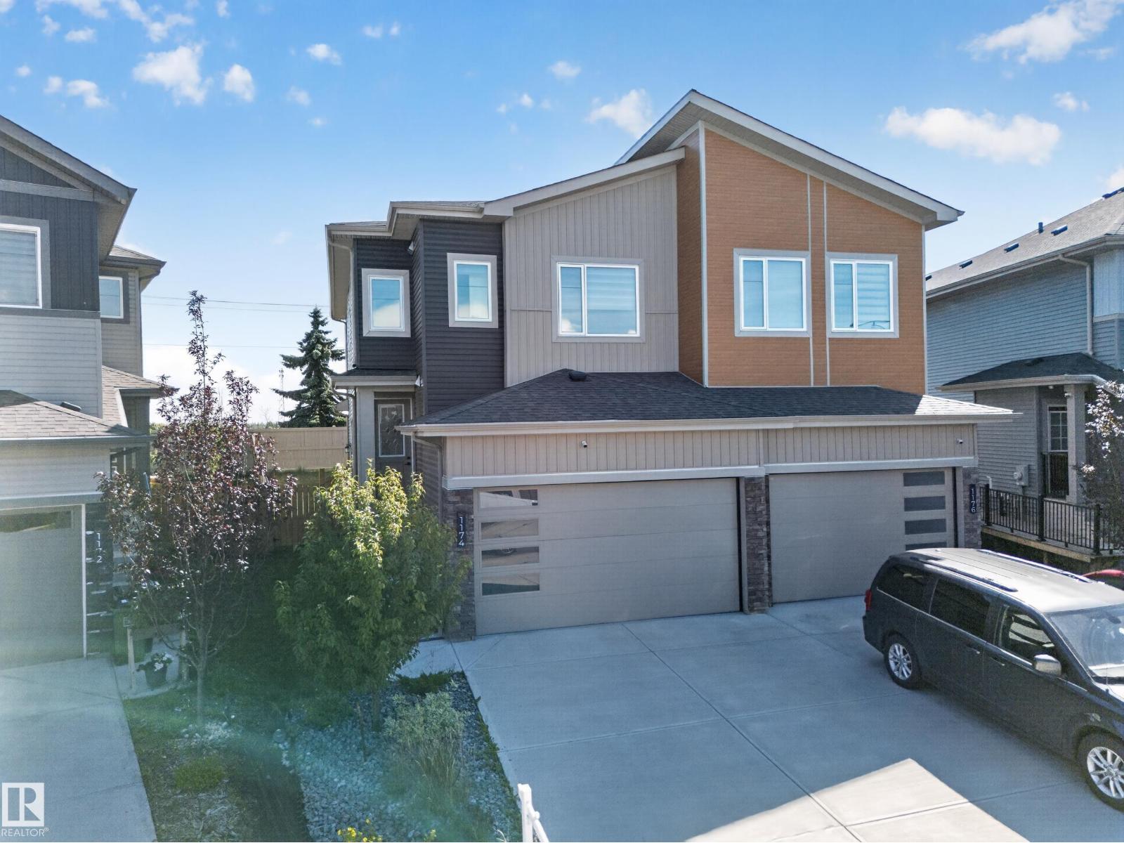 1174 GOLDFINCH CR NW