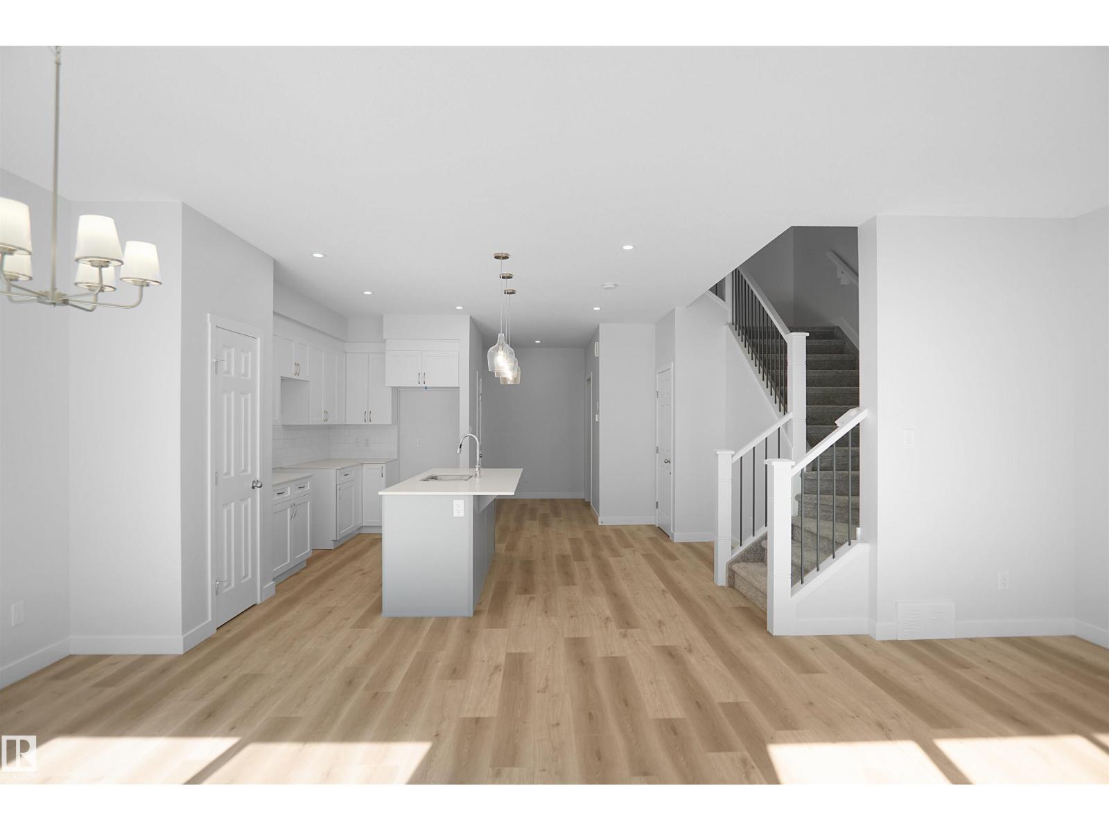 1928 210 St Nw Property Photo 9
