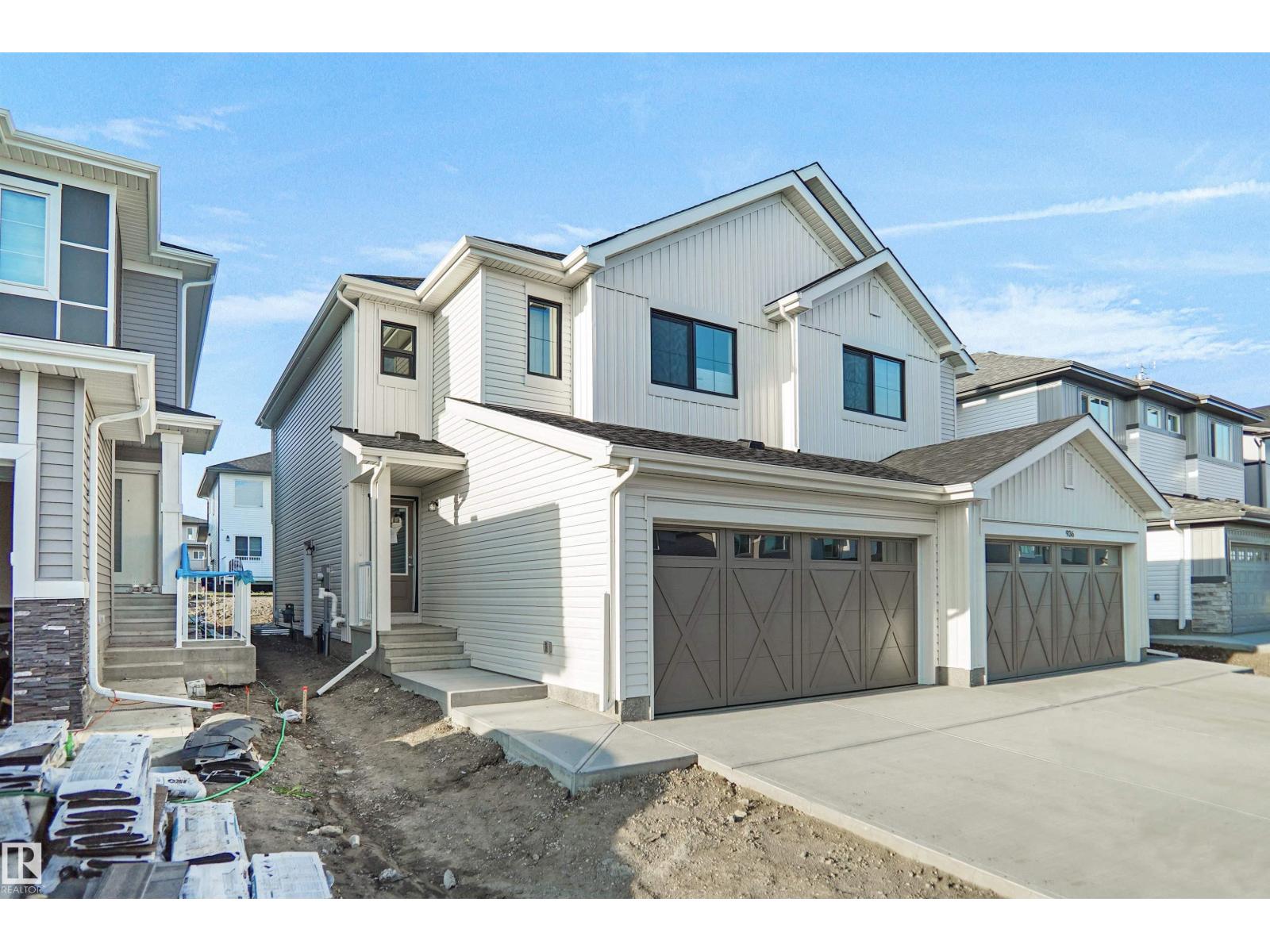 938 18 Av Nw Property Photo 1