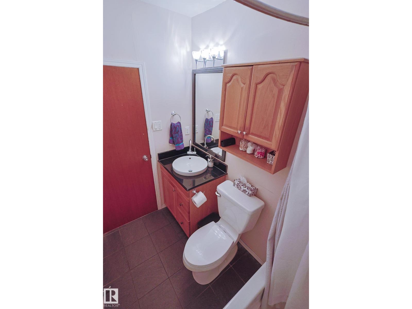 11739 129 St Nw Property Photo 13