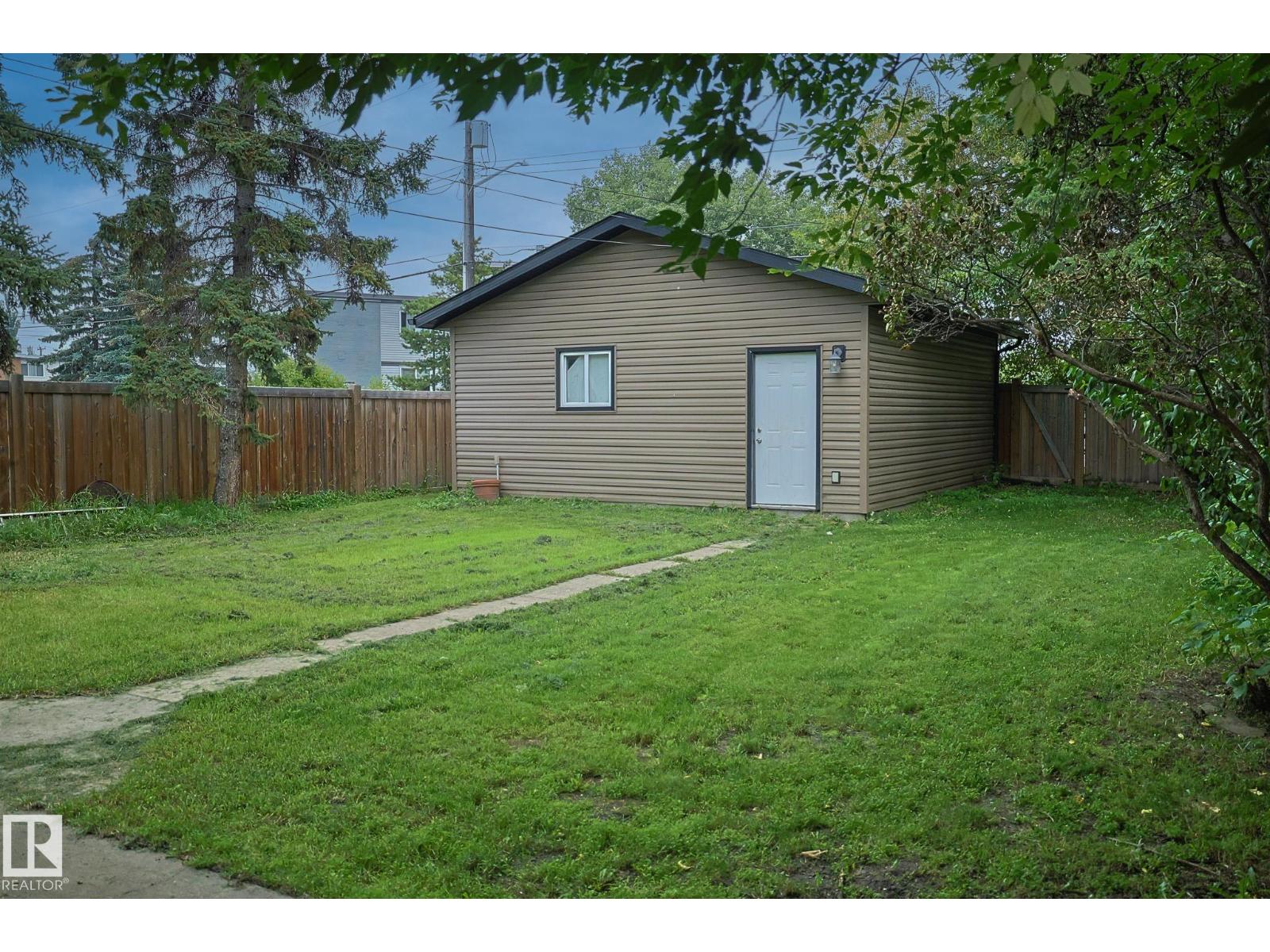 11739 129 St Nw Property Photo 15
