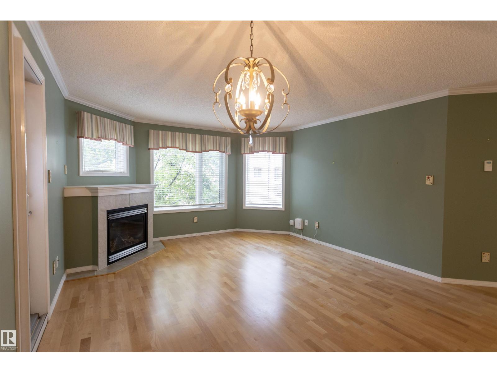 #204 2420 108 St Nw Property Photo 12