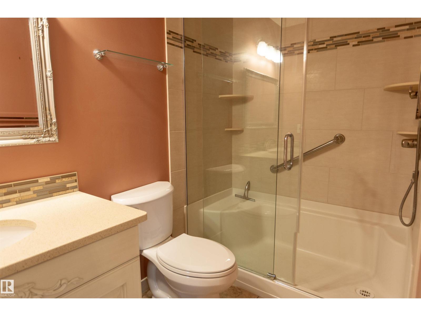 #204 2420 108 St Nw Property Photo 21
