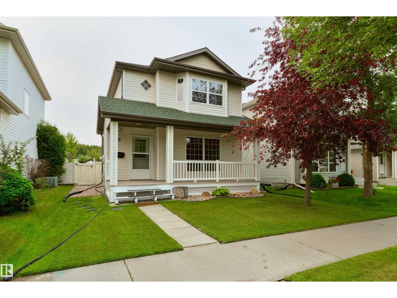 9 Highwood Bv Property Photo 1