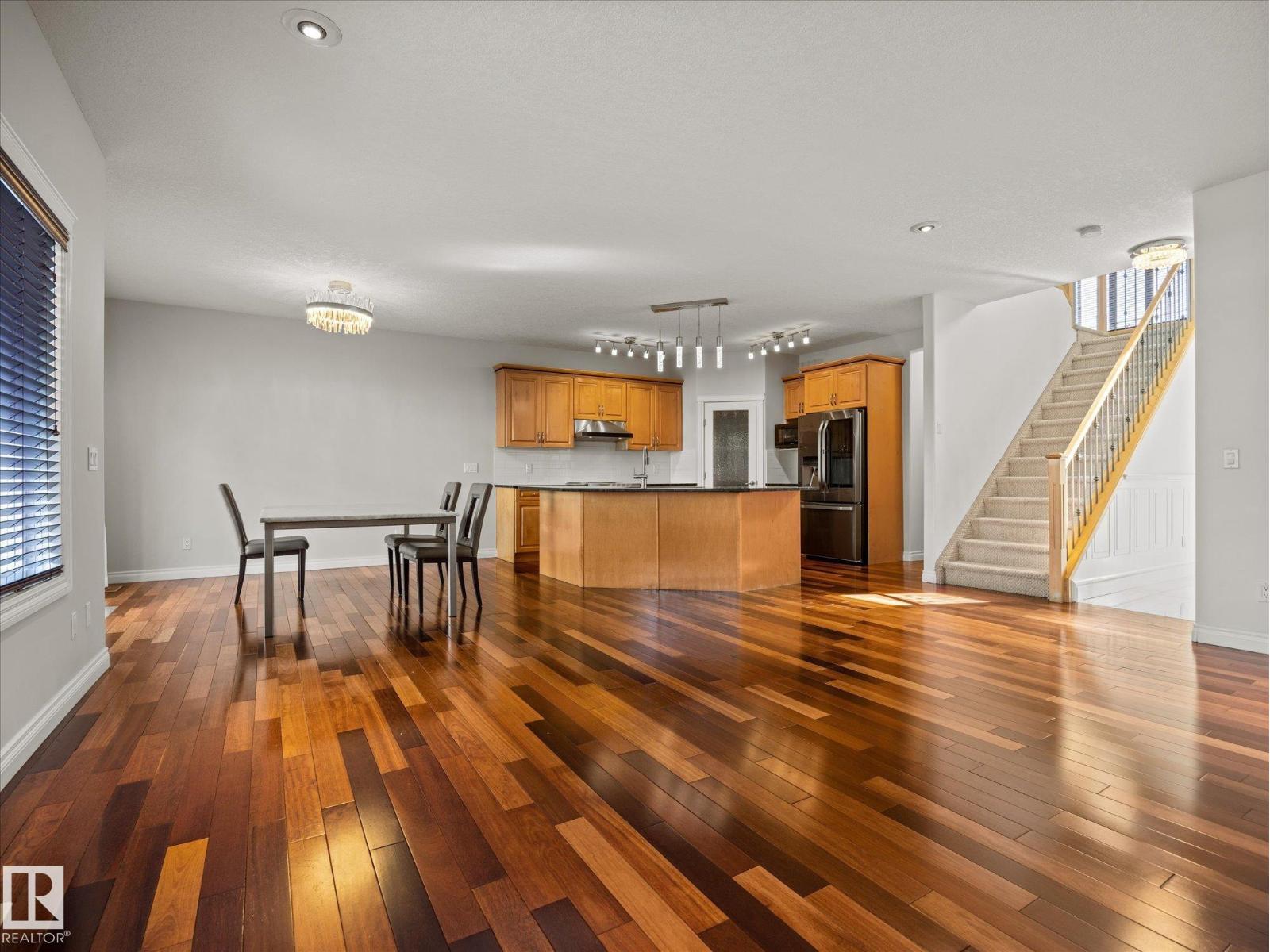4704 160 Av Nw Property Photo 11