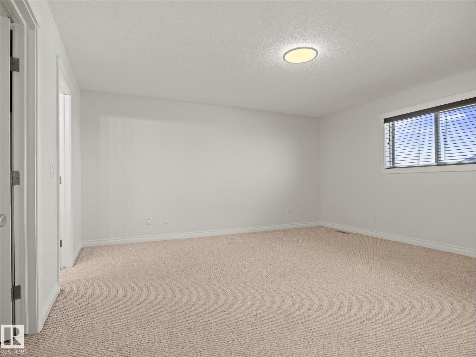 4704 160 Av Nw Property Photo 25