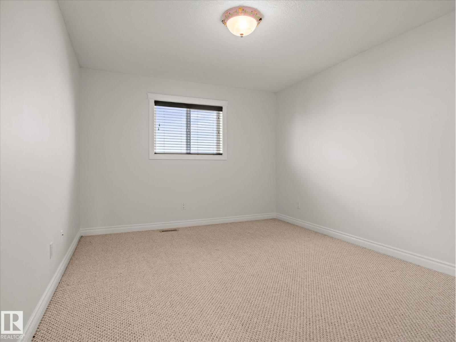 4704 160 Av Nw Property Photo 31