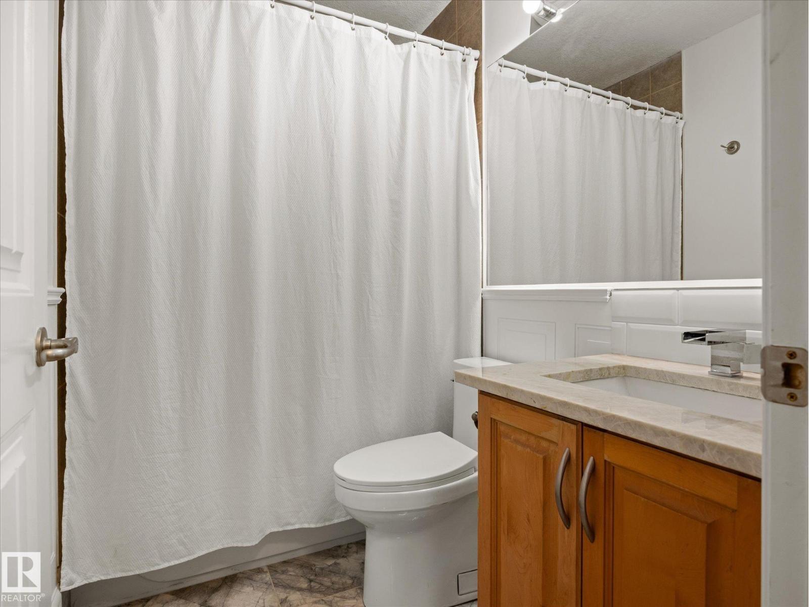 4704 160 Av Nw Property Photo 33