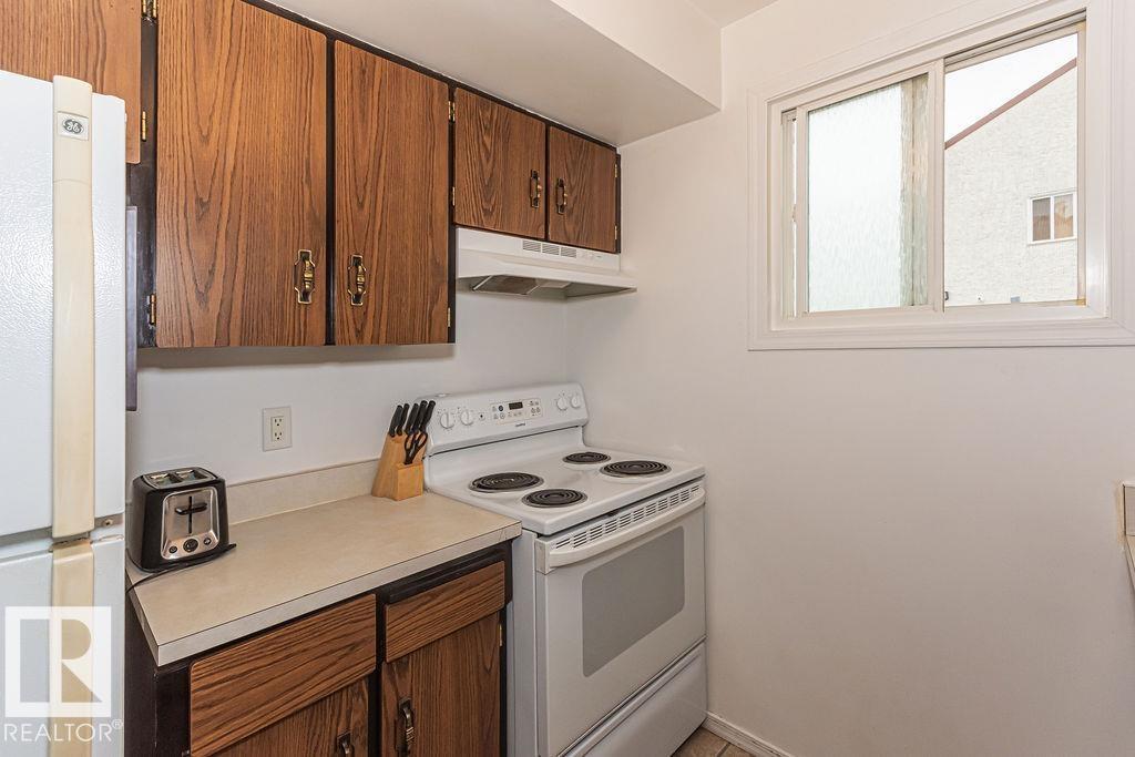 61 Lancaster Tc Nw Property Photo 6