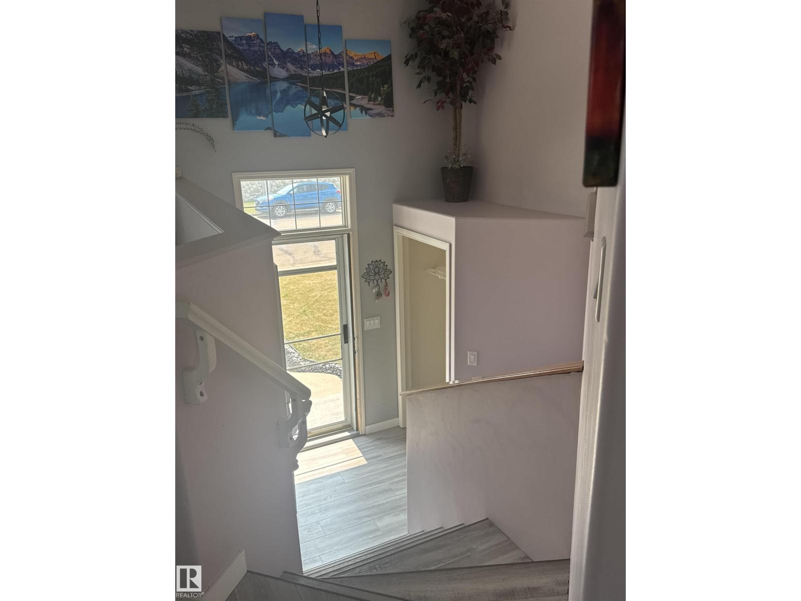 10 Mackenzie Ranch Wy Property Photo 3