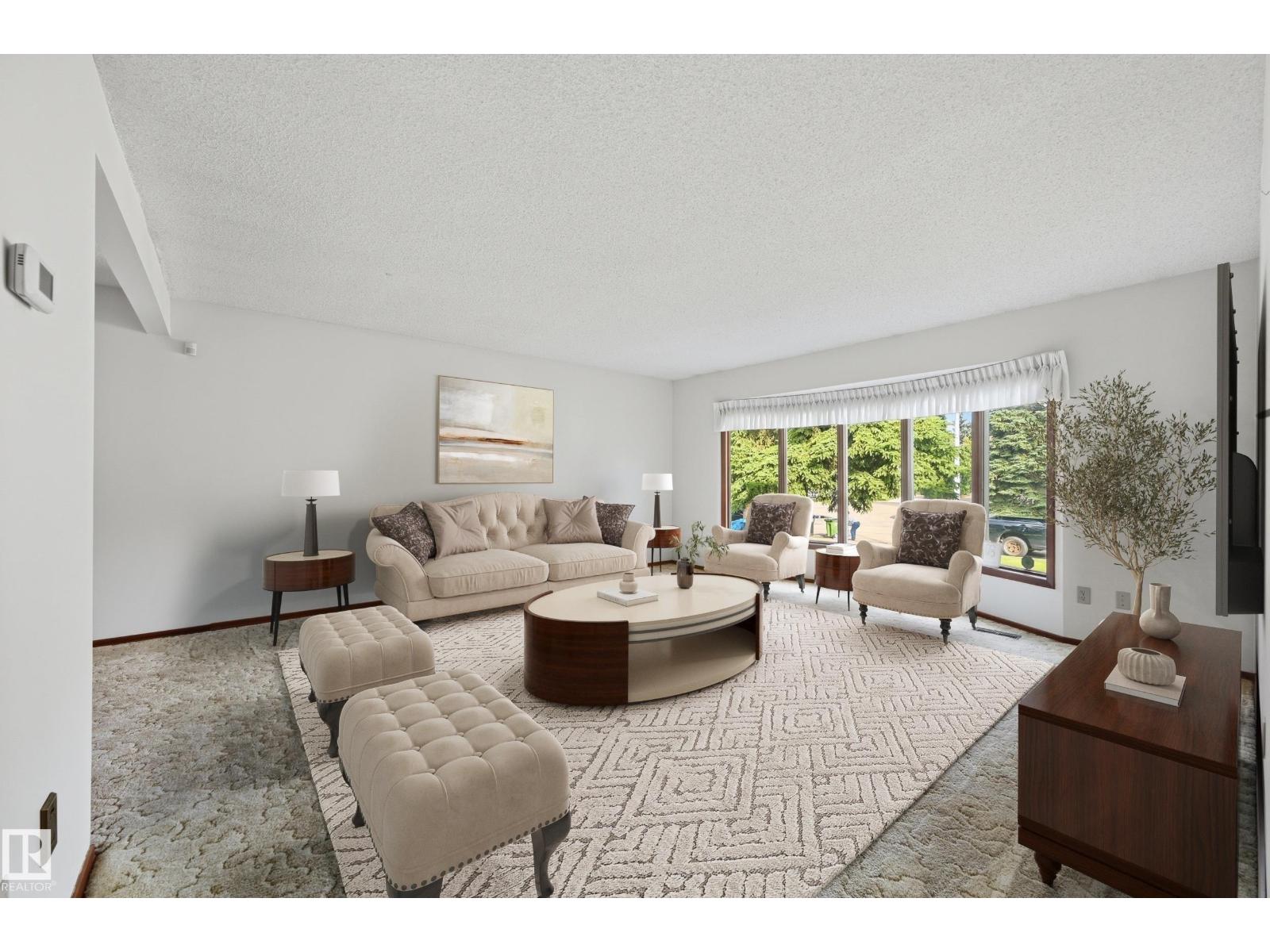 8119 24 AV NW