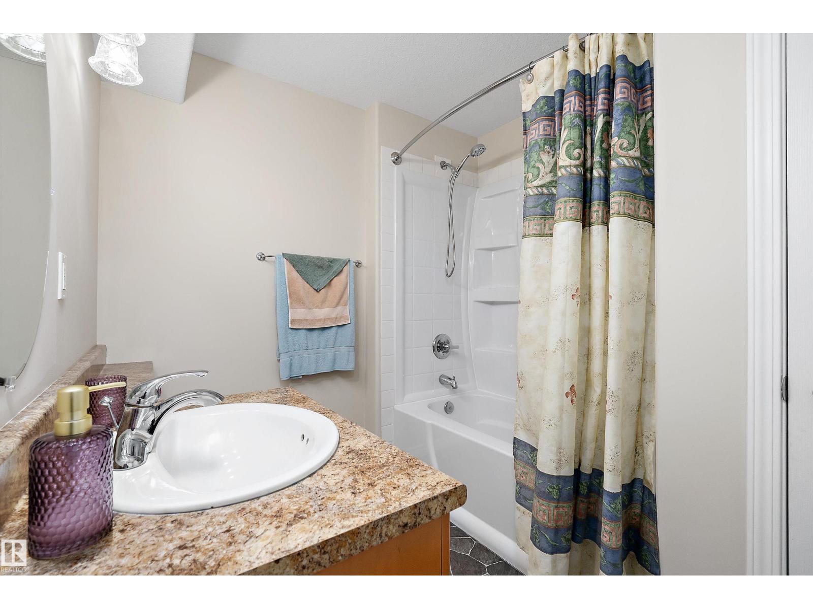 40 Carriere Cr Property Photo 33