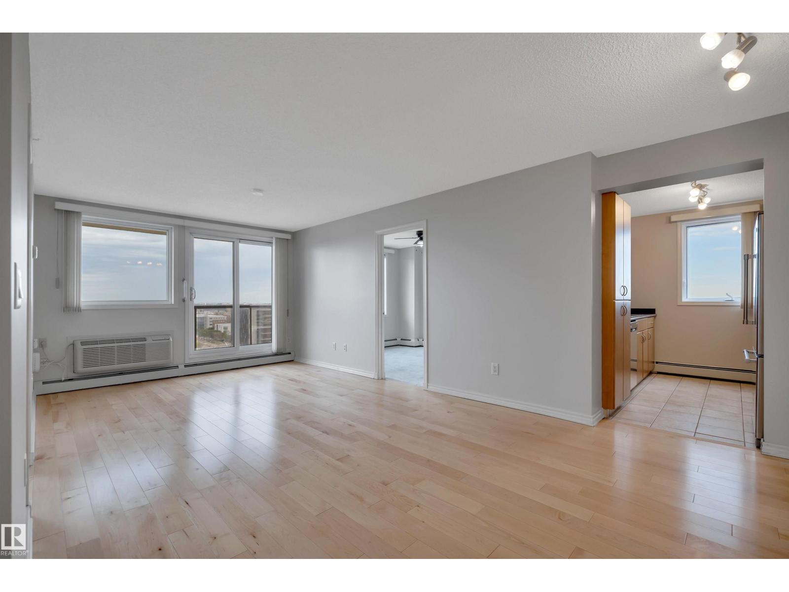#1701 10303 105 St Nw Property Photo 10