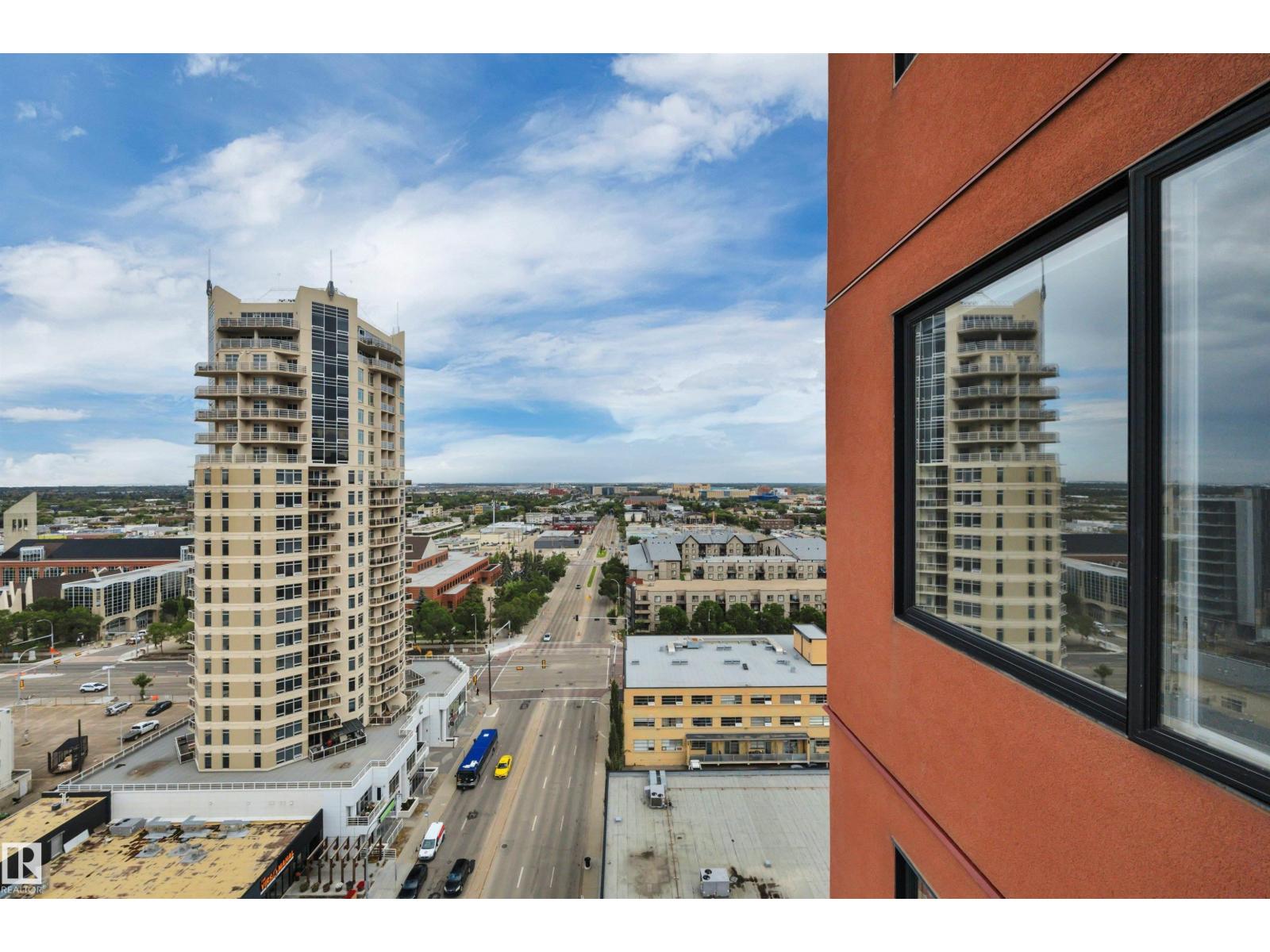 #1701 10303 105 St Nw Property Photo 14
