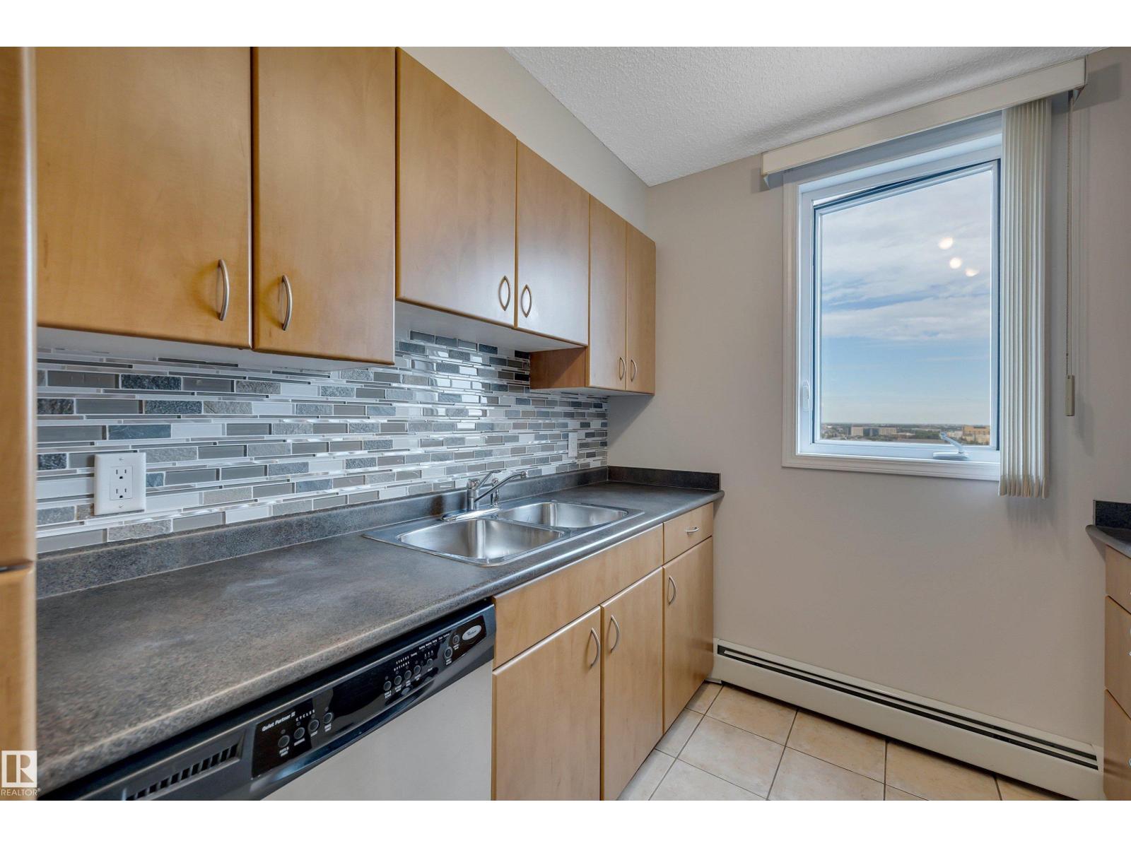 #1701 10303 105 St Nw Property Photo 21
