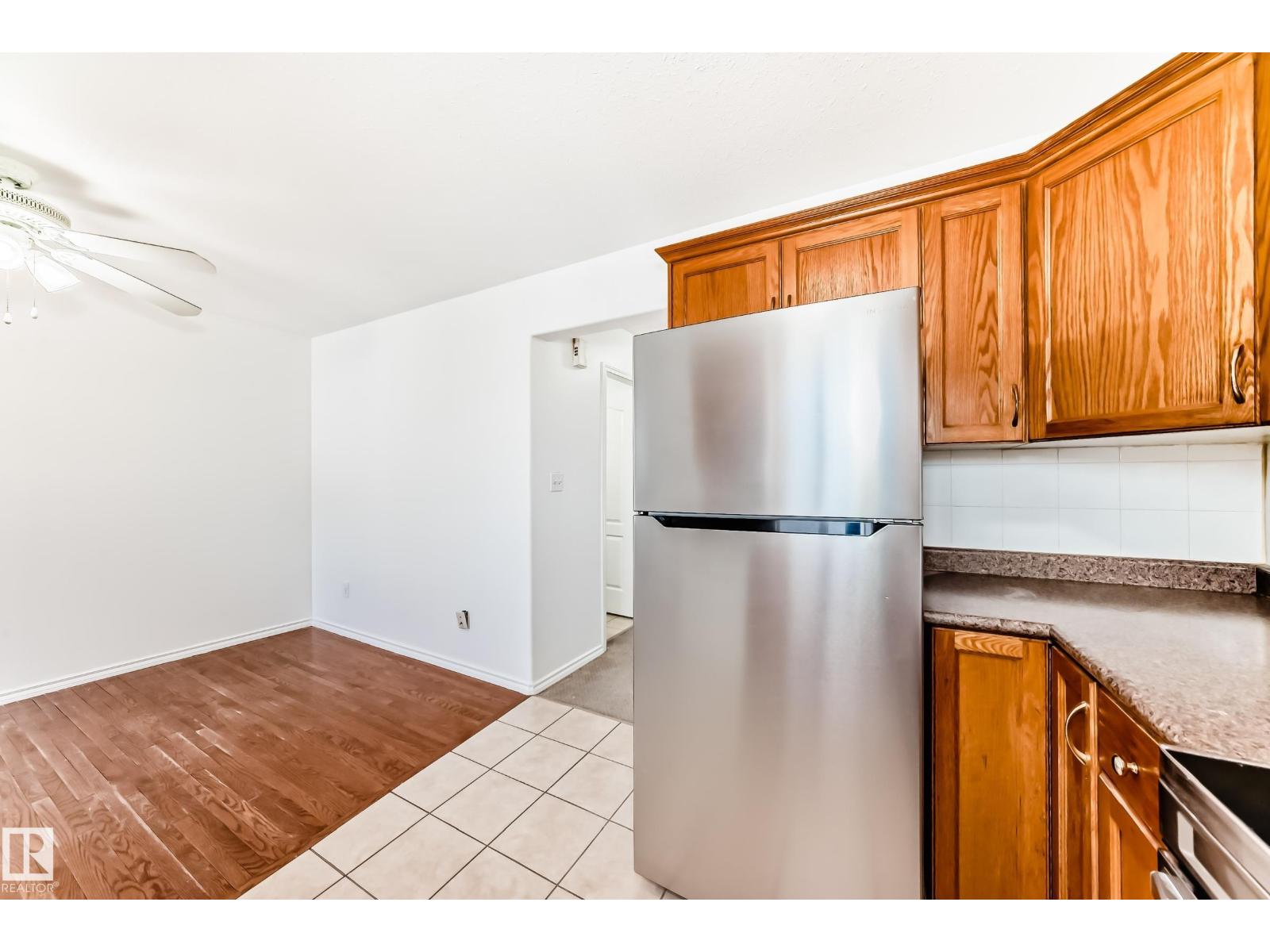 11727 83 St Nw Property Photo 9
