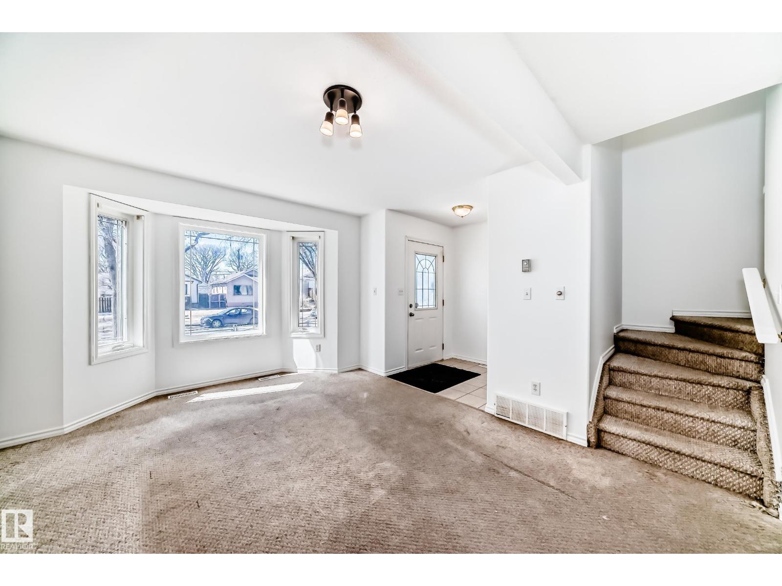 11727 83 St Nw Property Photo 20