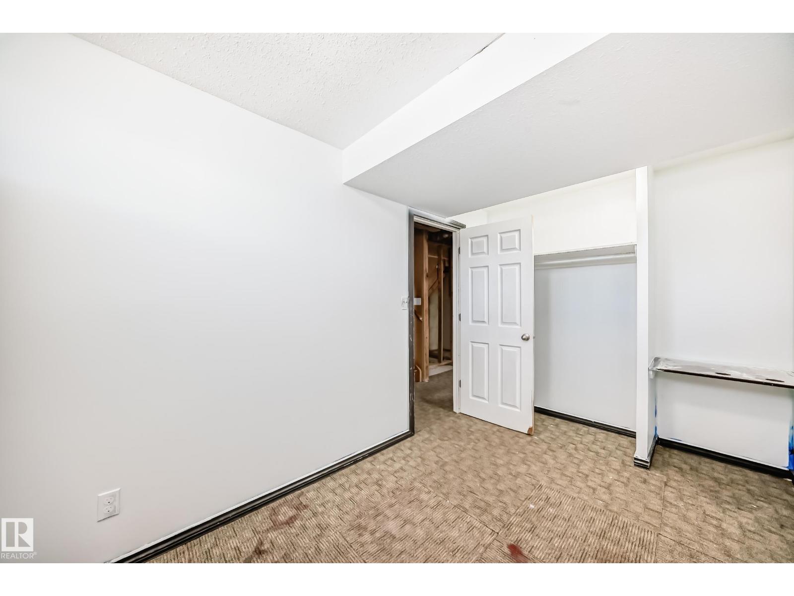 11727 83 St Nw Property Photo 45