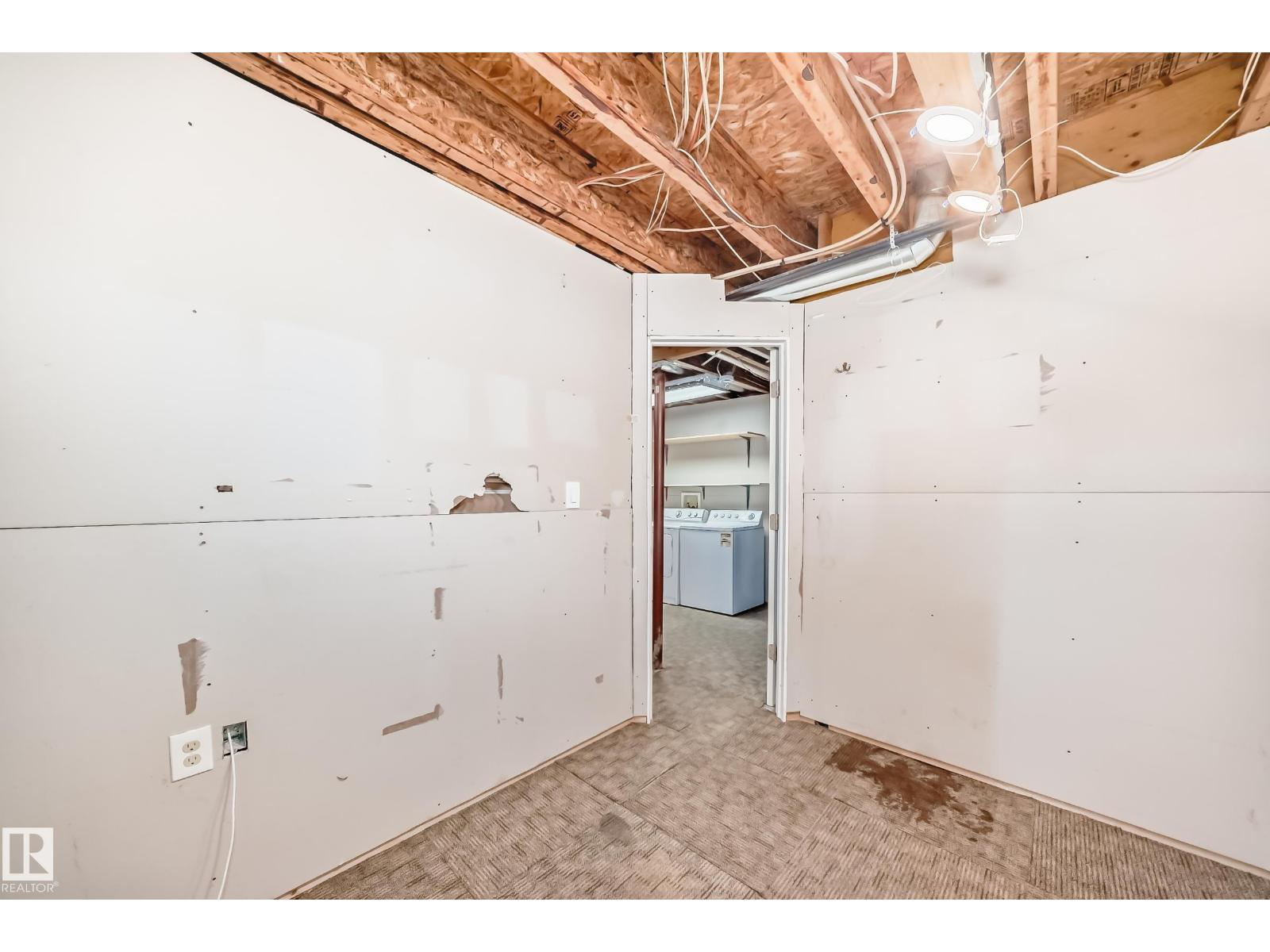 11727 83 St Nw Property Photo 50