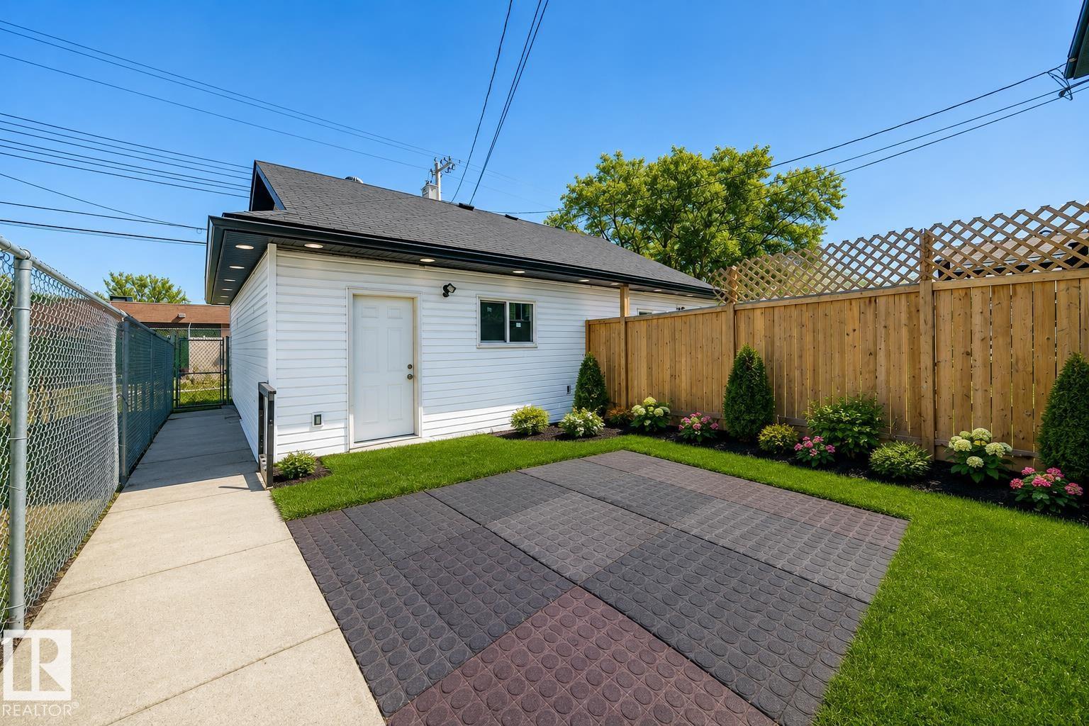 11727 83 St Nw Property Photo 55