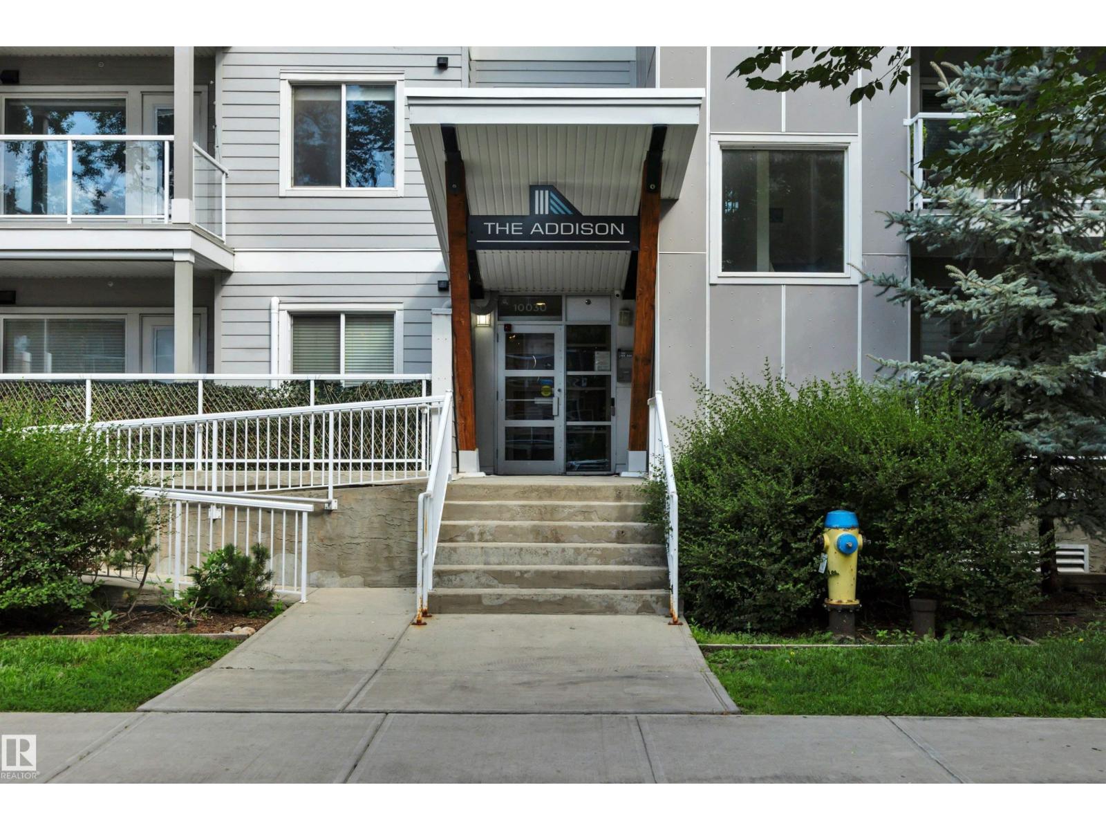 #105 10030 83 Av Nw Property Photo 3