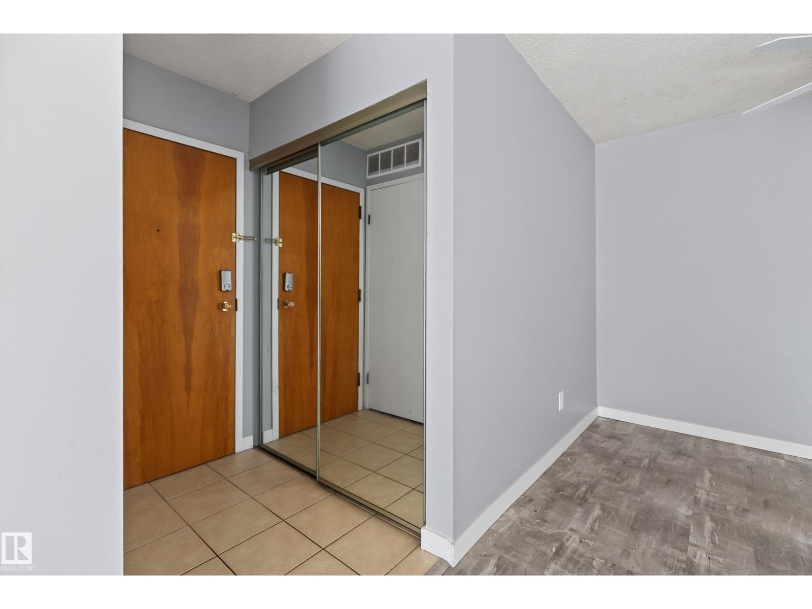 #304 24 Alpine Pl Property Photo 9