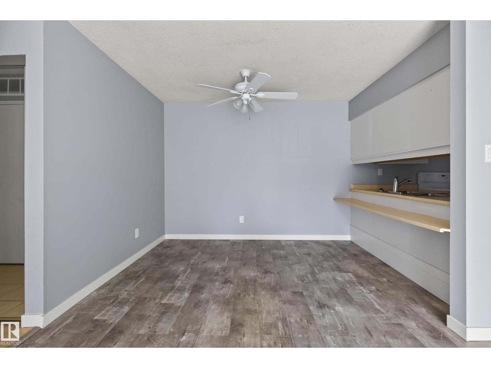 #304 24 Alpine Pl Property Photo 10