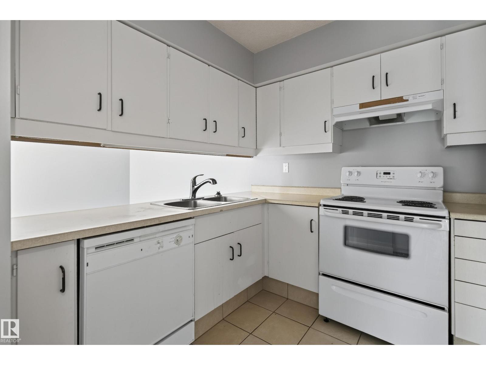 #304 24 Alpine Pl Property Photo 19