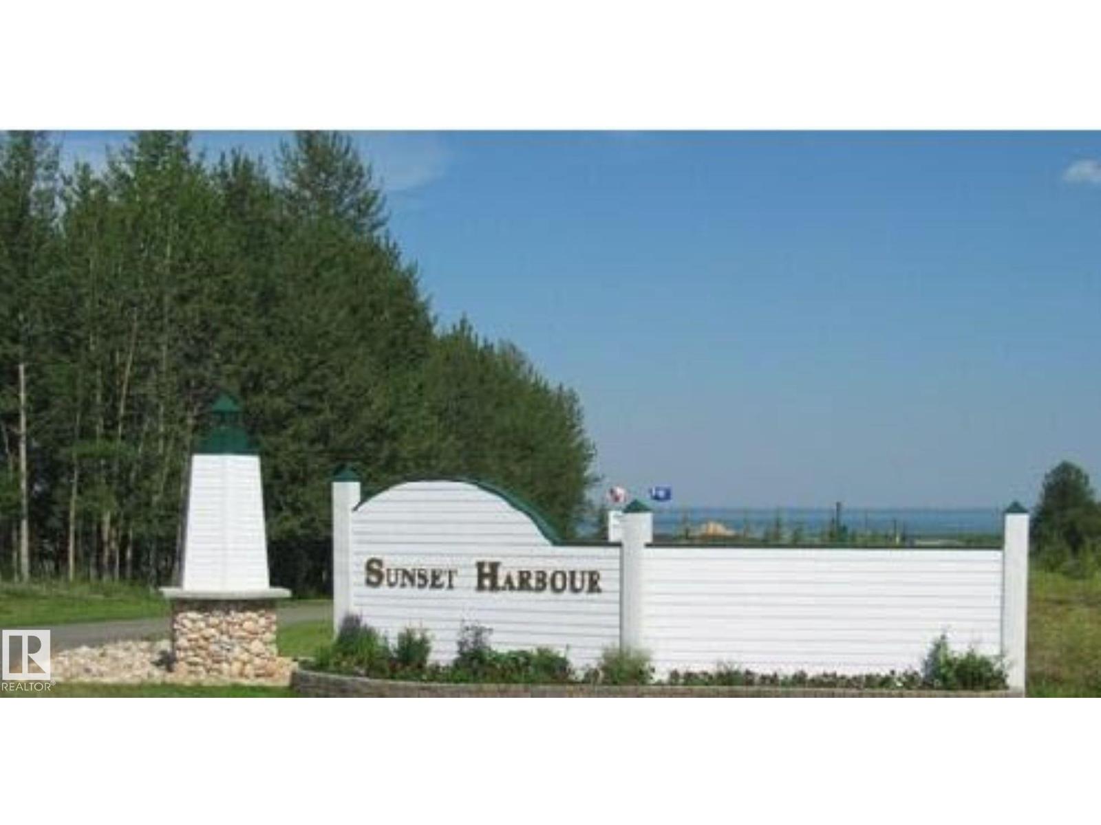 35 Sunset Harbour Property Photo 1