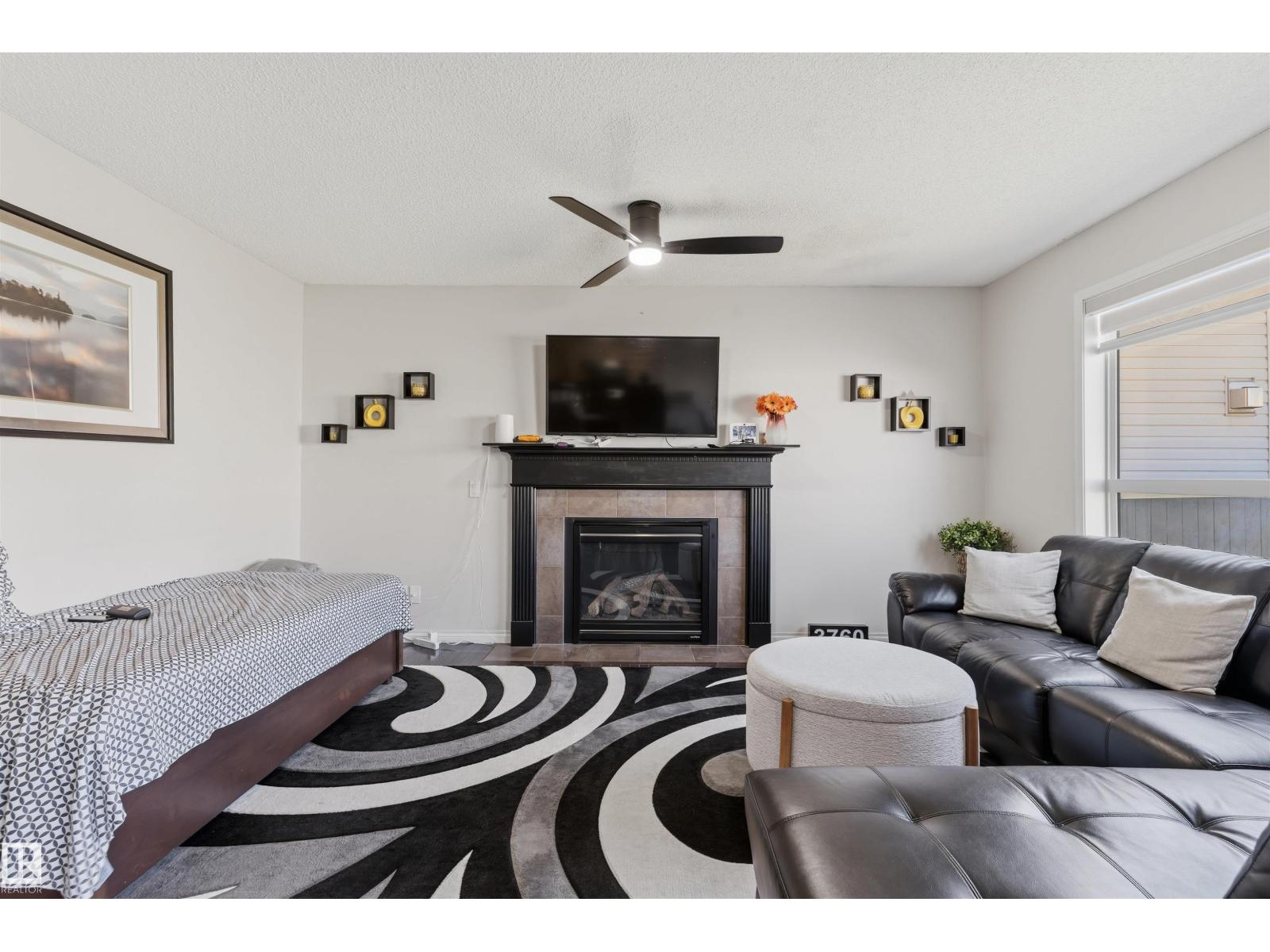 3760 12 St Nw Property Photo 13