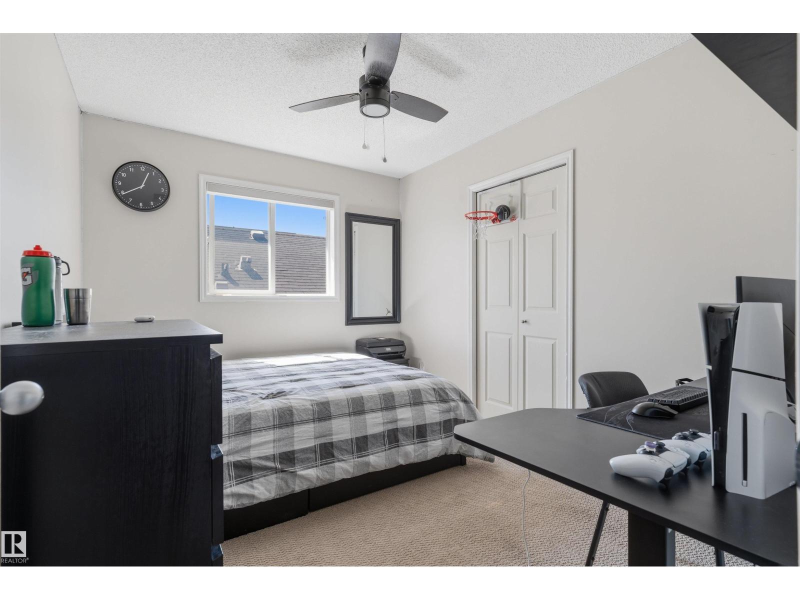 3760 12 St Nw Property Photo 22