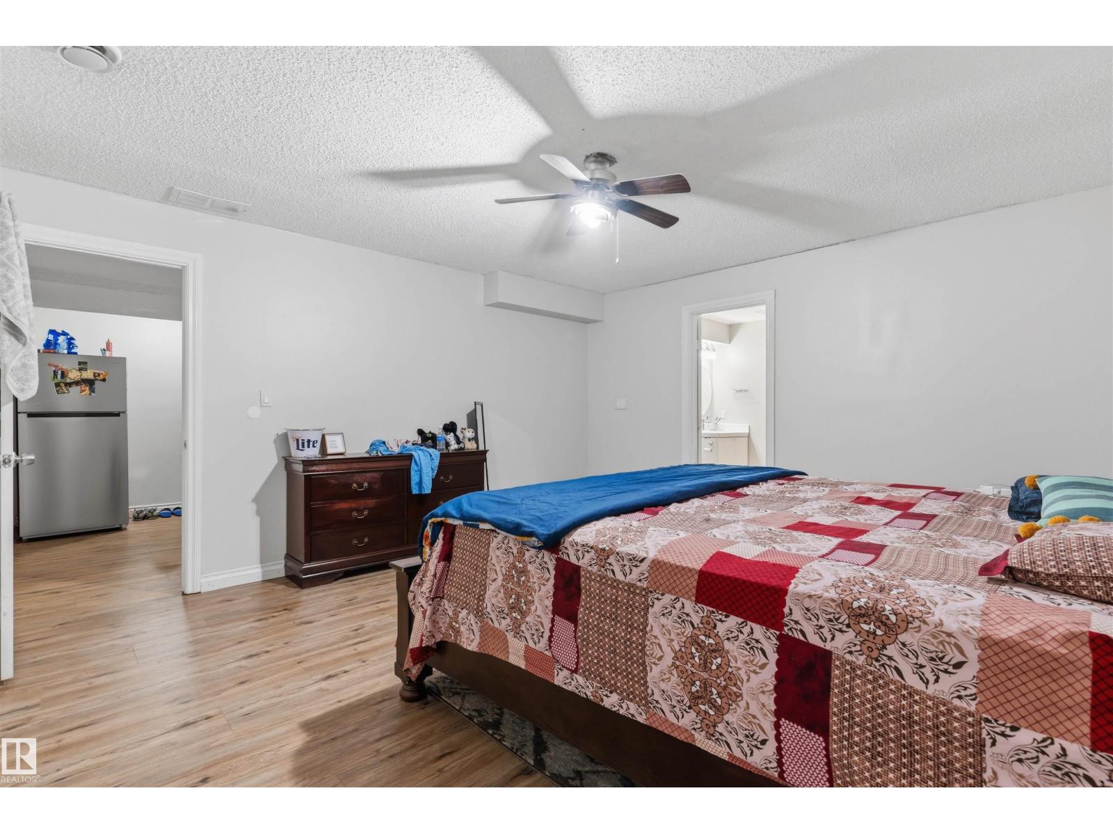 3760 12 St Nw Property Photo 35