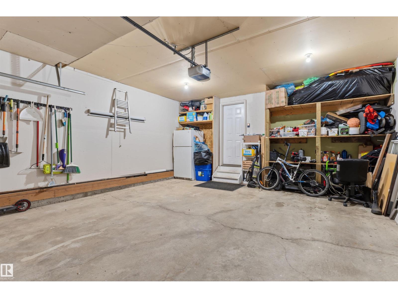 3760 12 St Nw Property Photo 39
