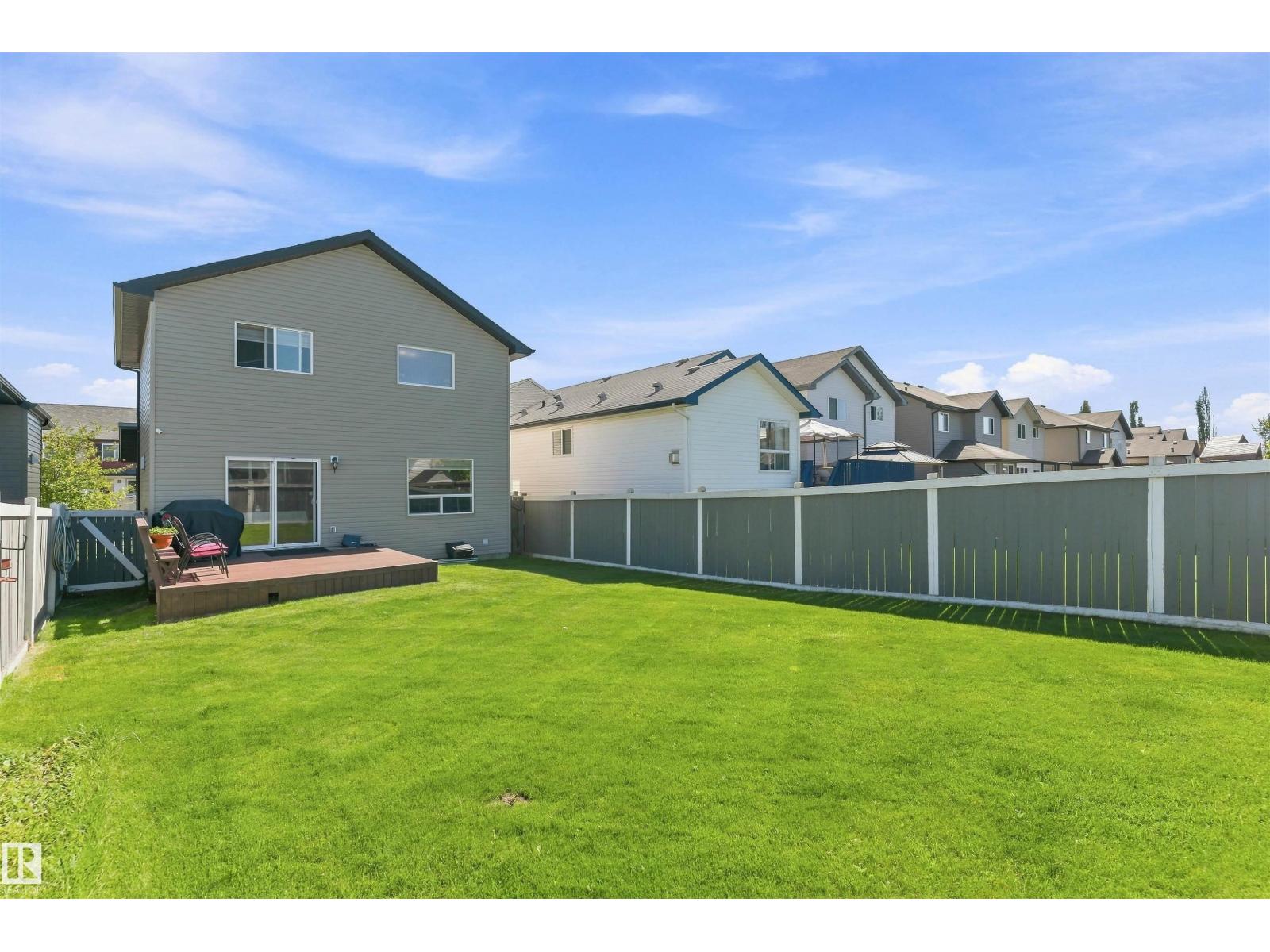 3760 12 St Nw Property Photo 42