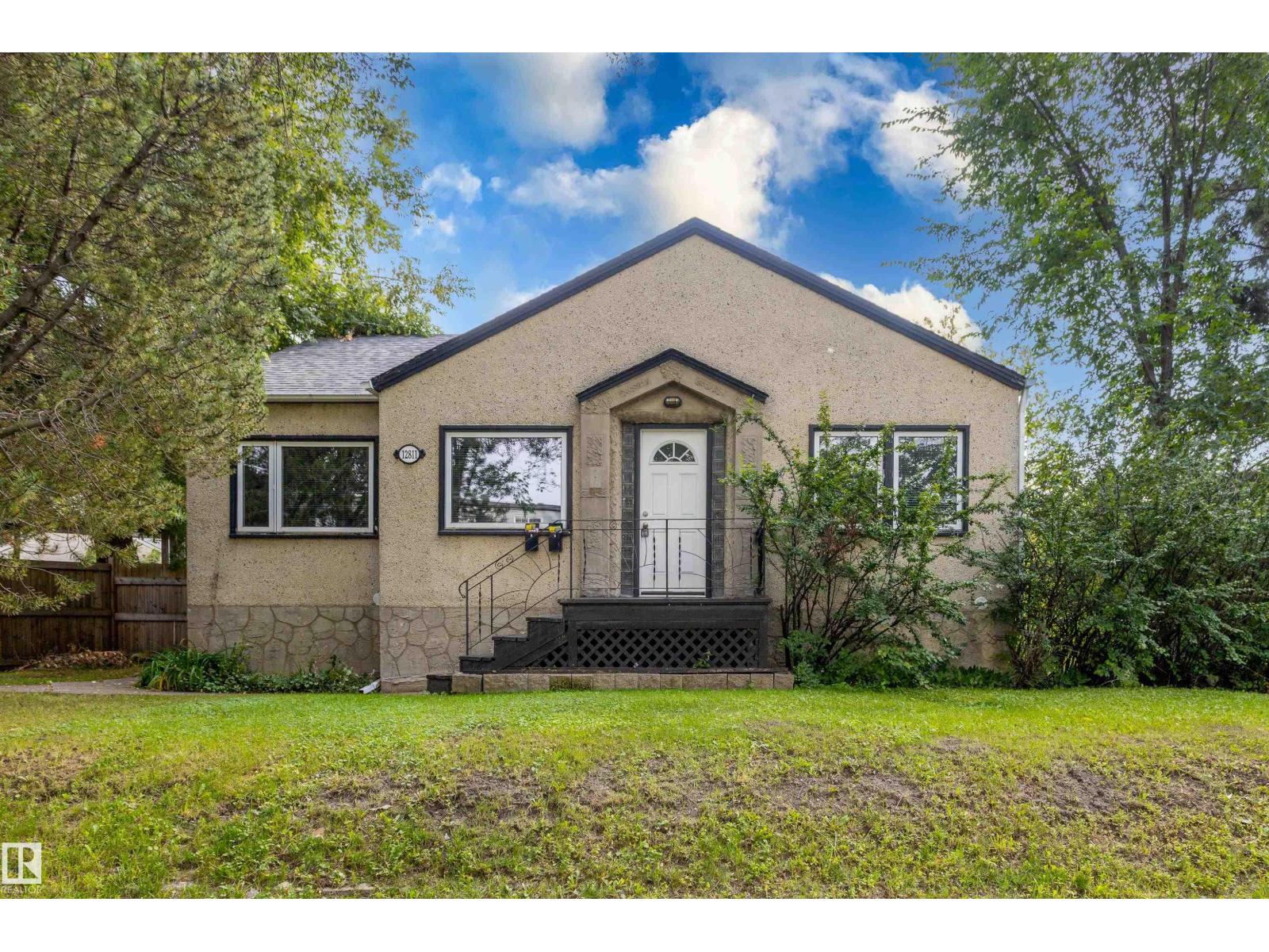 12811 117 AV NW Property Photo 1