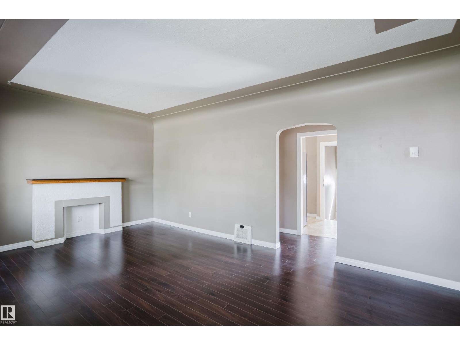 12811 117 Av Nw Property Photo 3