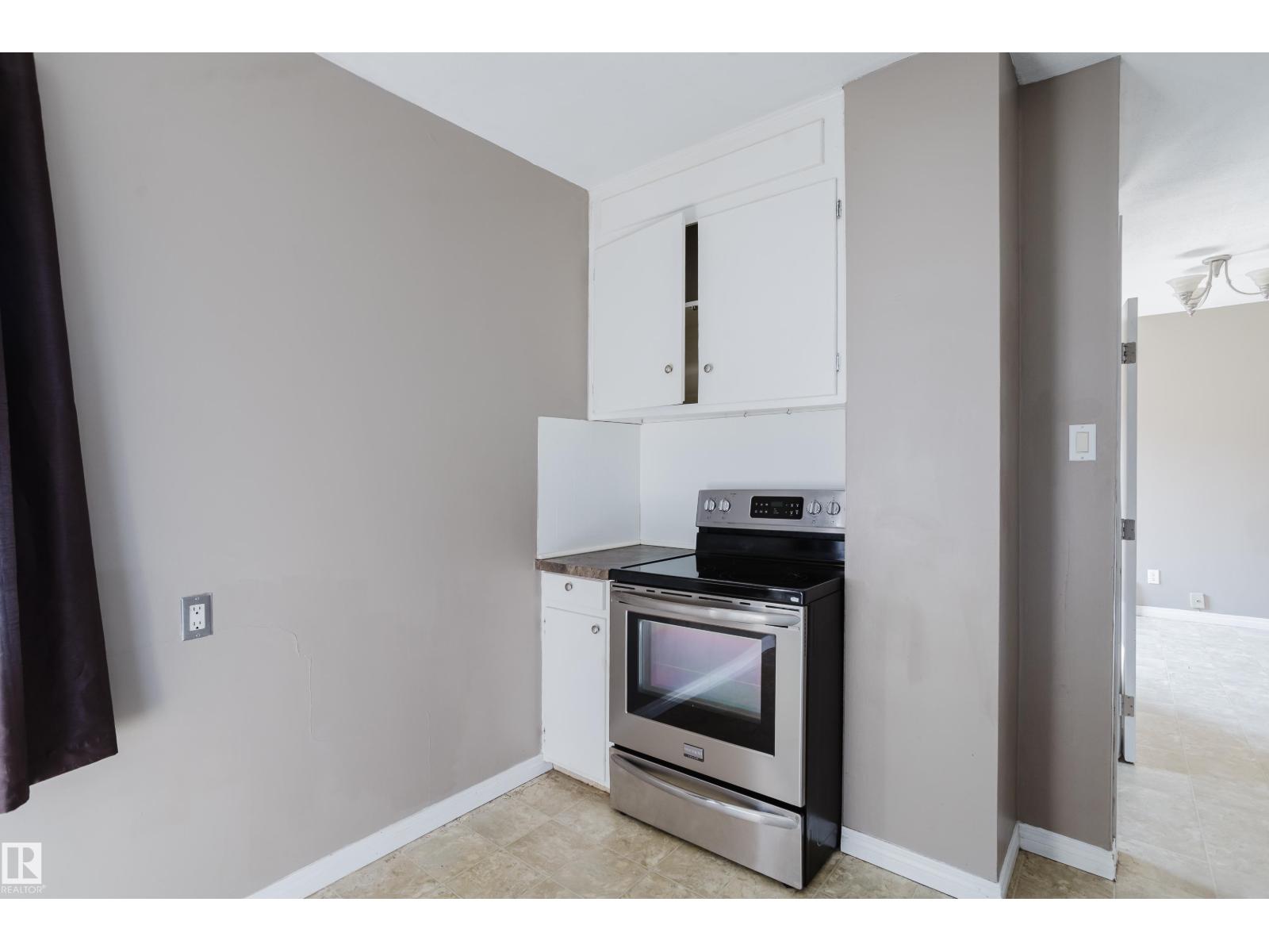 12811 117 Av Nw Property Photo 11