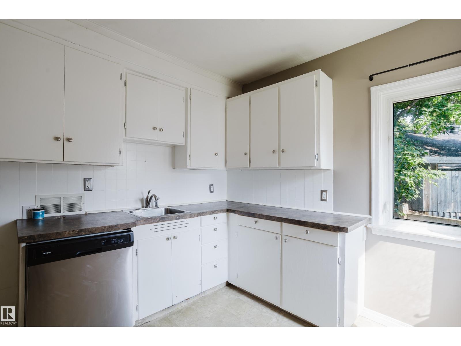 12811 117 Av Nw Property Photo 12