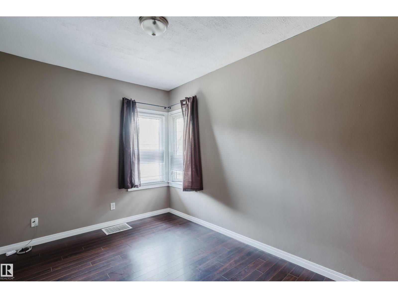 12811 117 Av Nw Property Photo 20