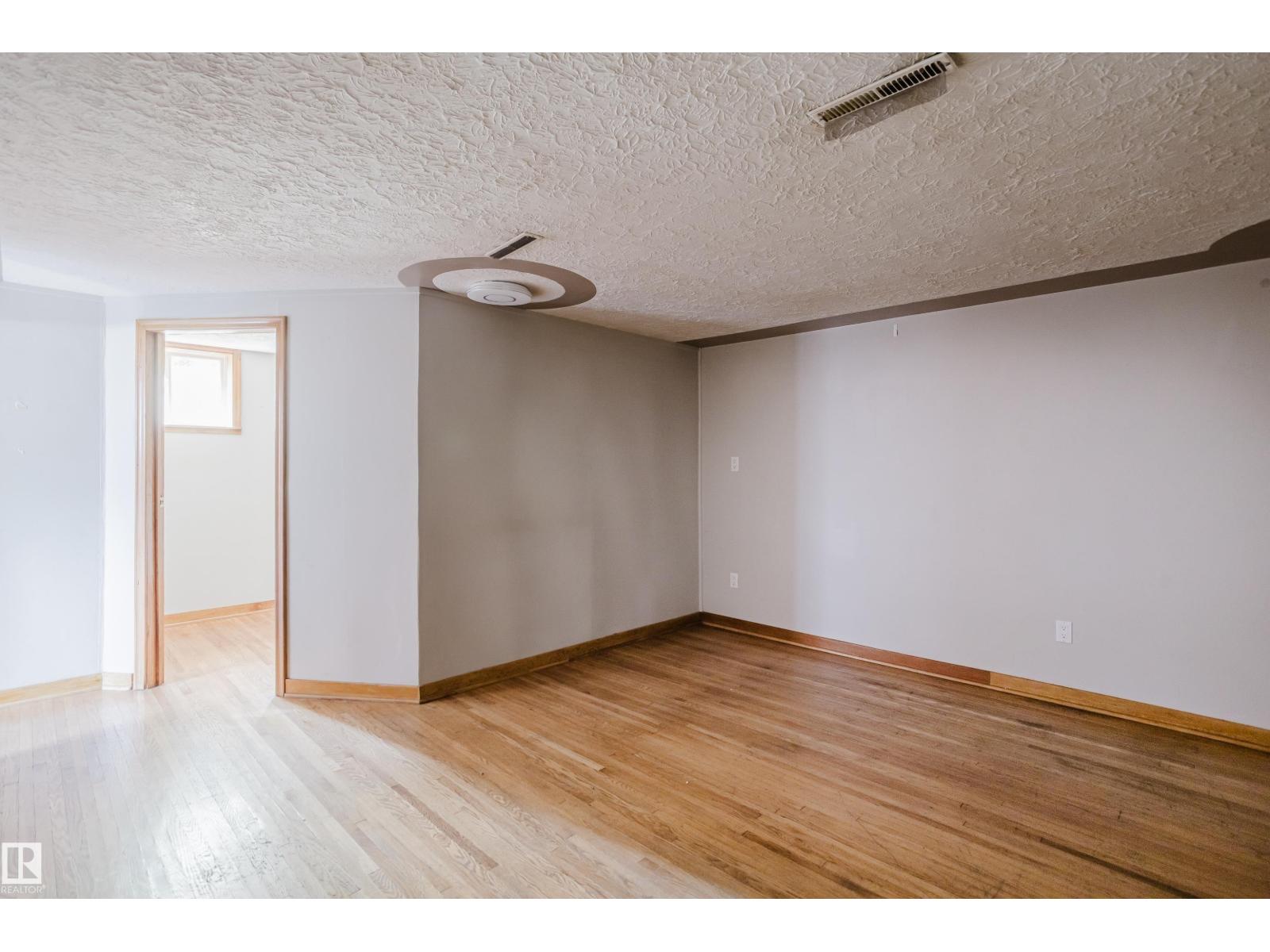 12811 117 Av Nw Property Photo 26